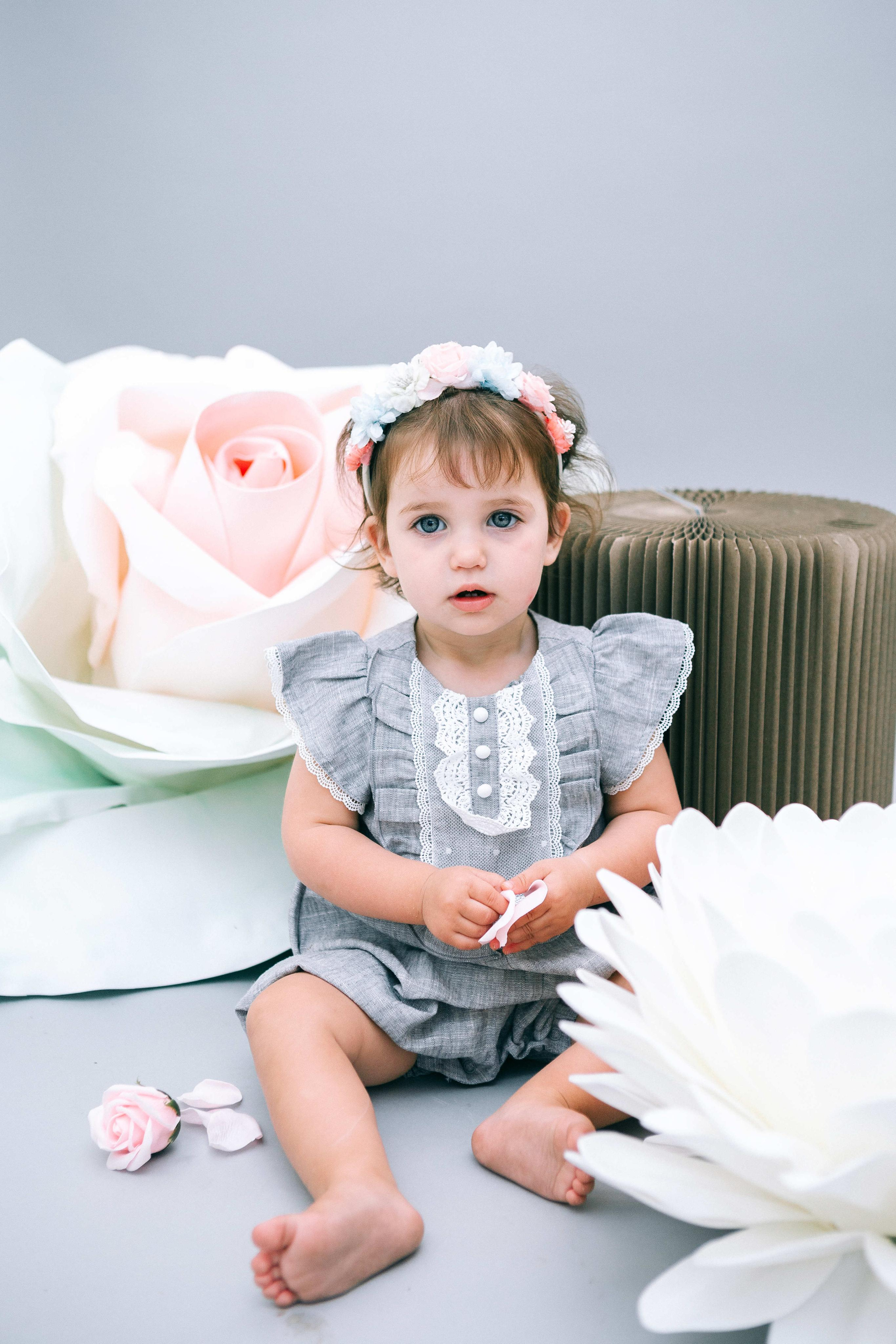 STUDIO SHOOTING. Https://shi-photo.com/