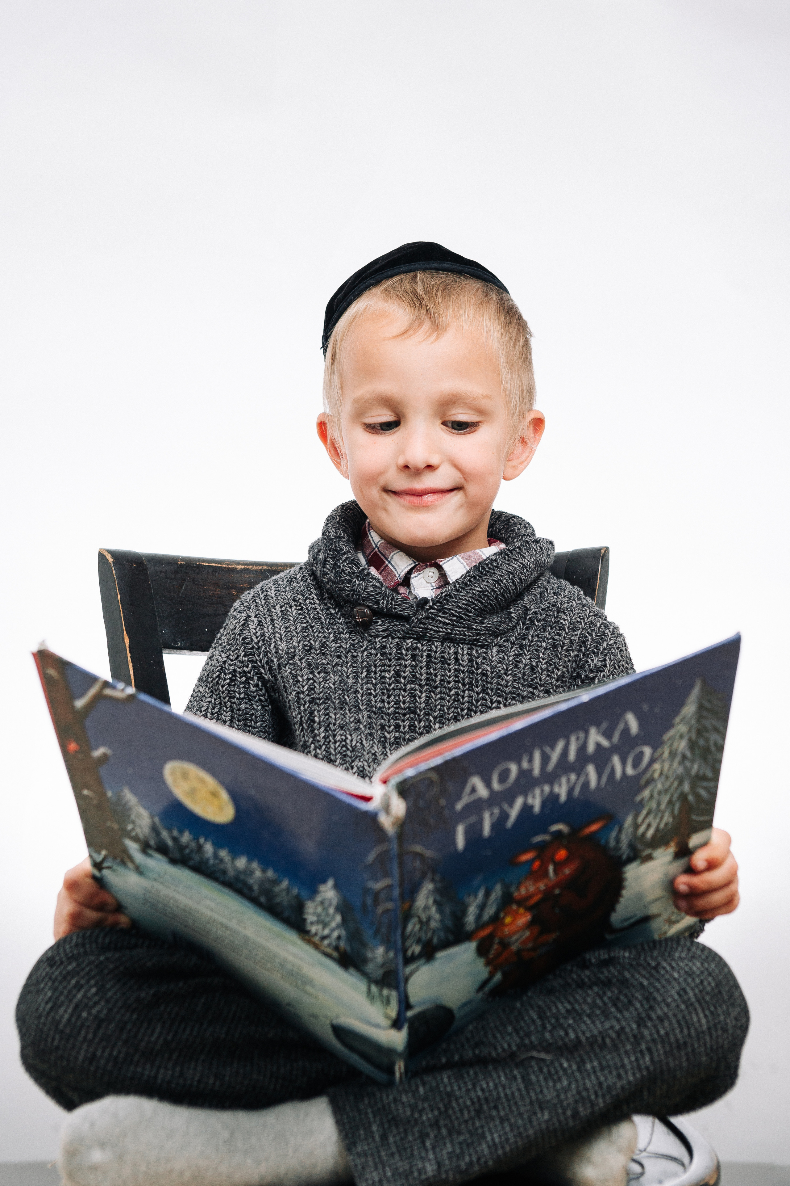 STUDIO SHOOTING. Https://shi-photo.com/