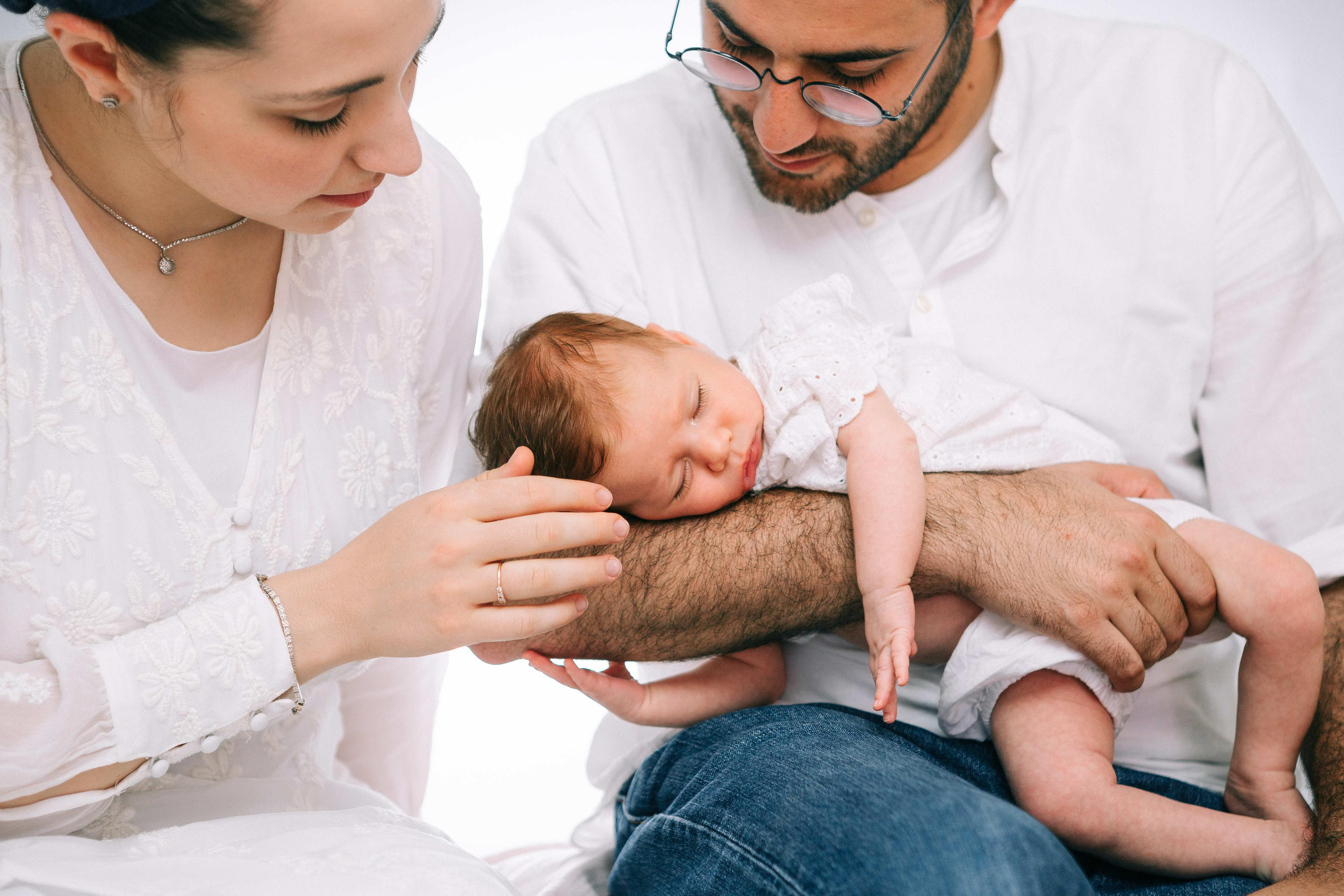 STUDIO SHOOTING. Https://shi-photo.com/