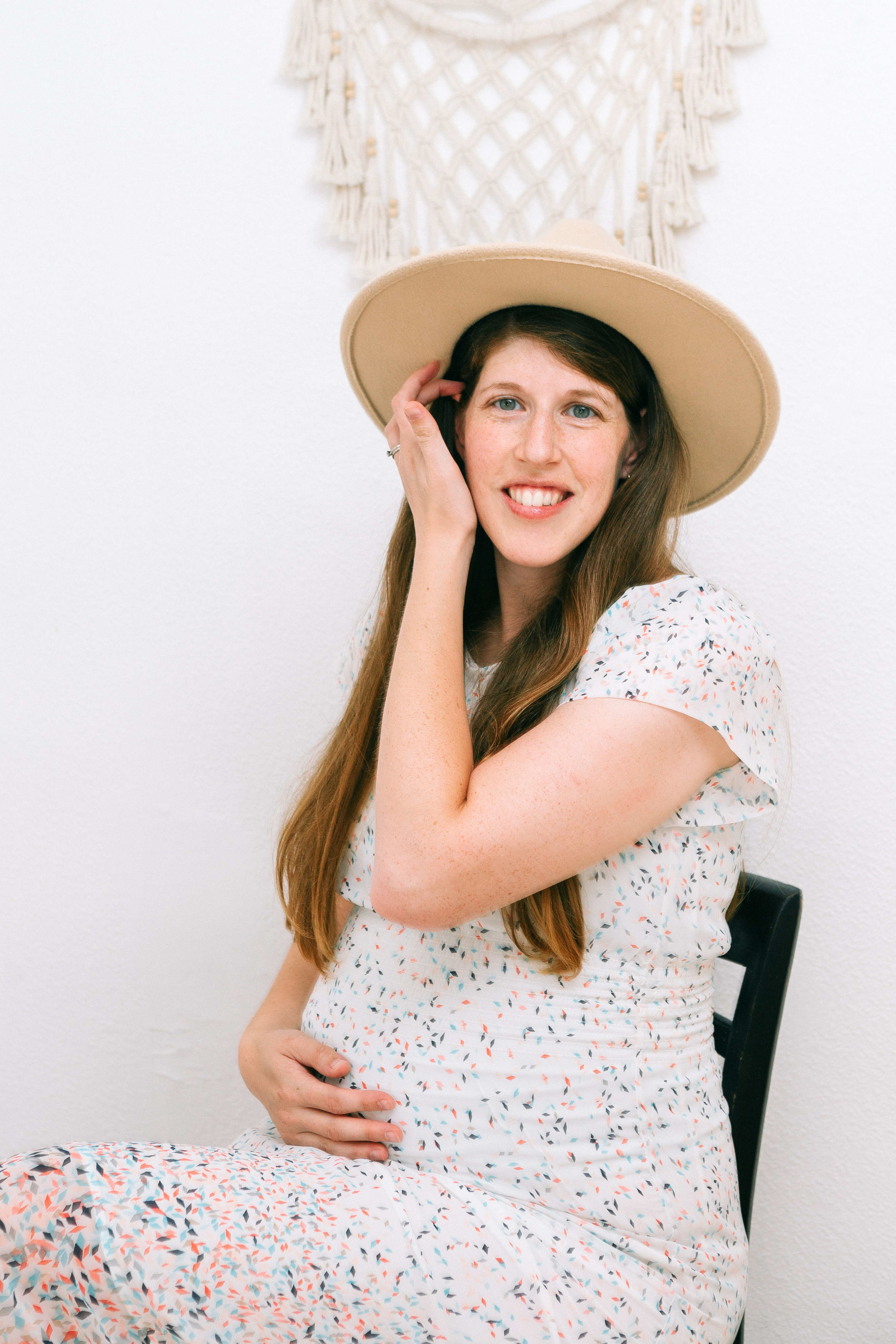 STUDIO SHOOTING. Https://shi-photo.com/