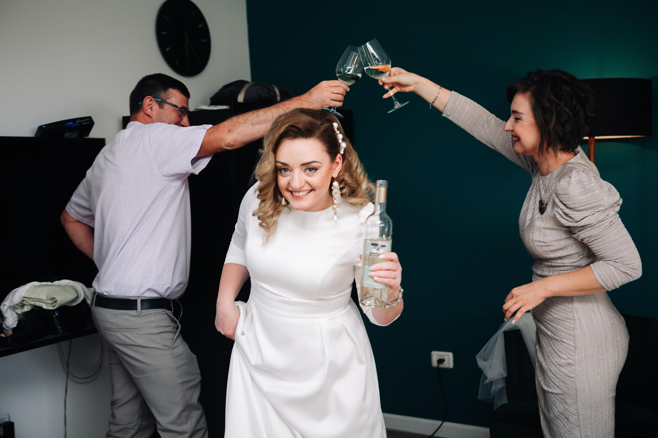 ALEX AND ESTER (Wedding Day). Https://shi-photo.com/