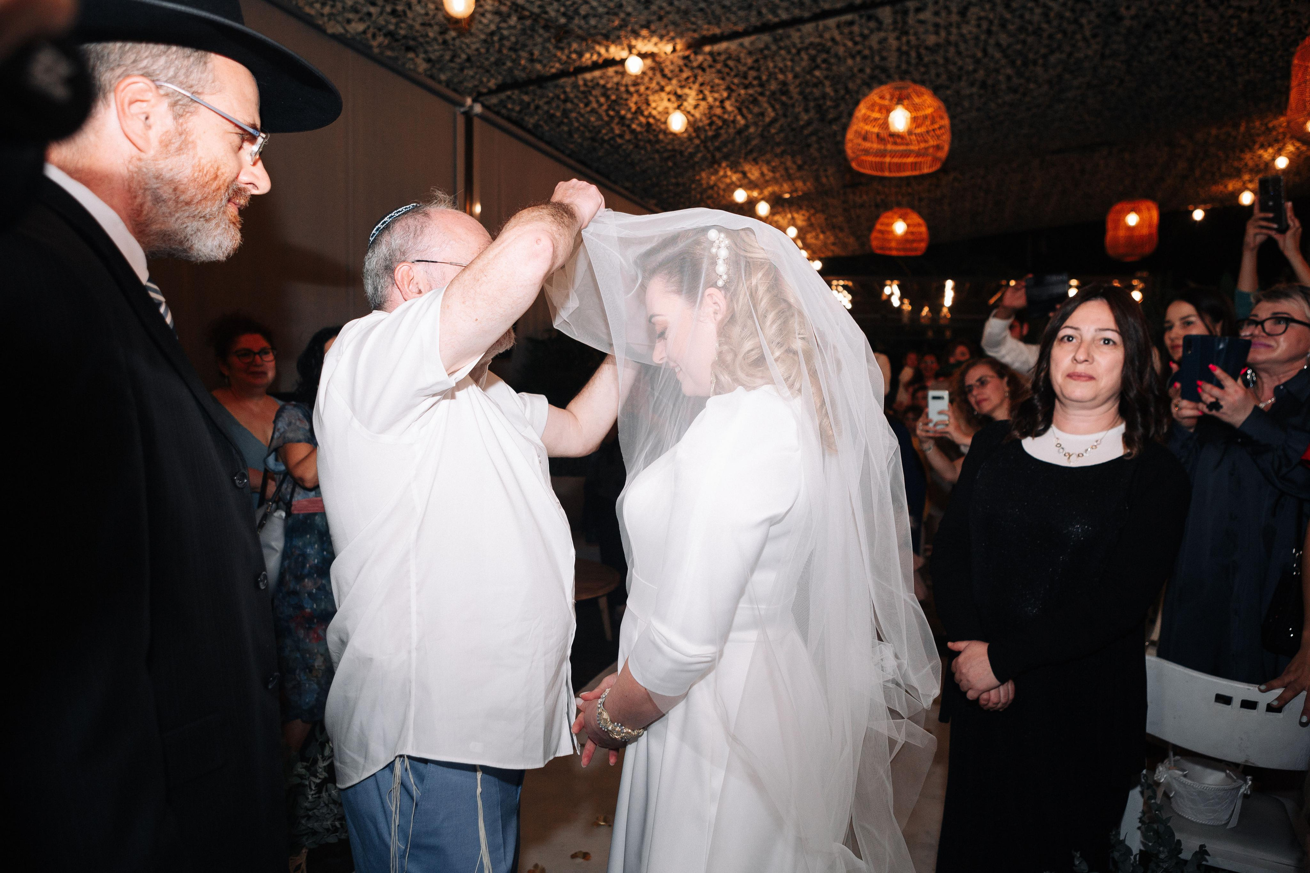 ALEX AND ESTER (Wedding Day). Https://shi-photo.com/