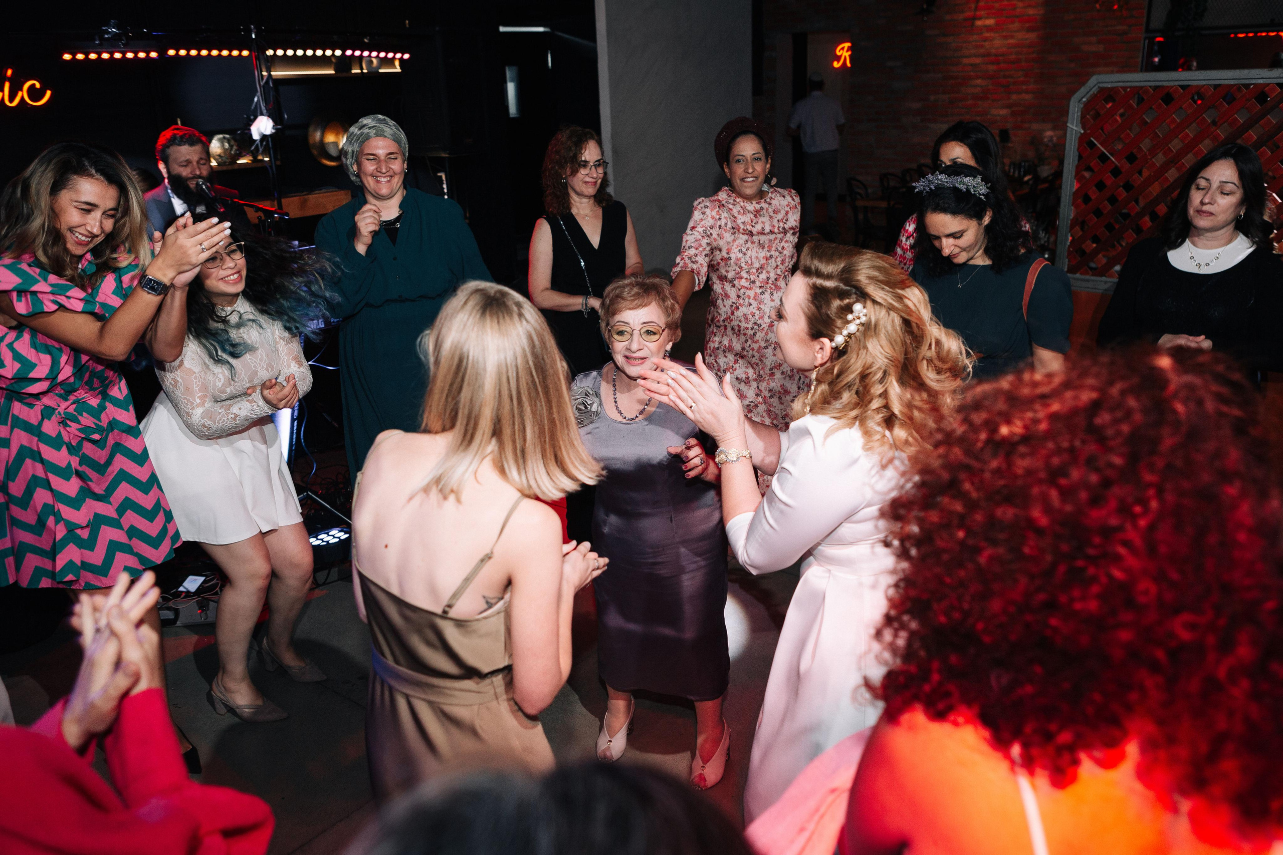 ALEX AND ESTER (Wedding Day). Https://shi-photo.com/