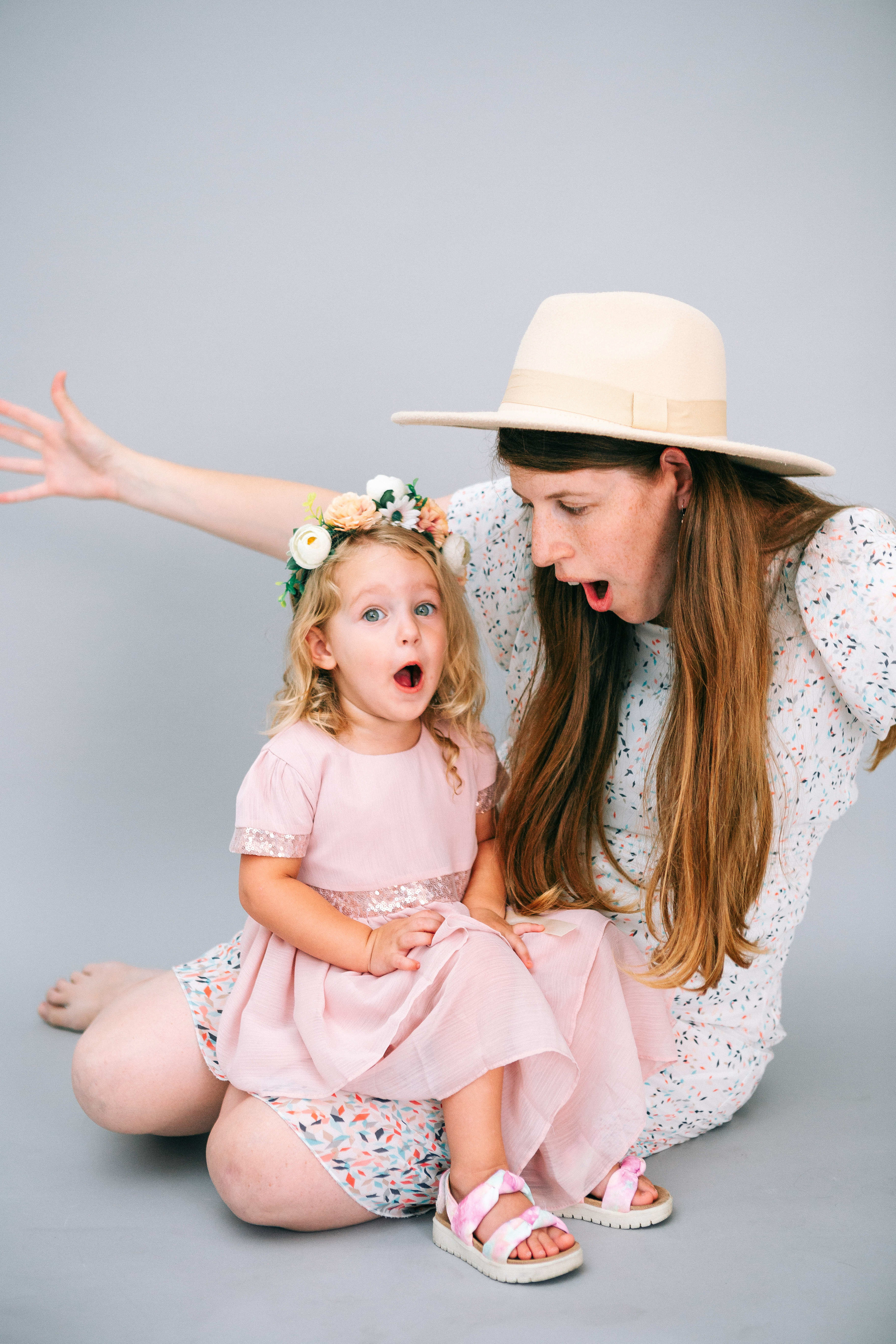 STUDIO SHOOTING. Https://shi-photo.com/