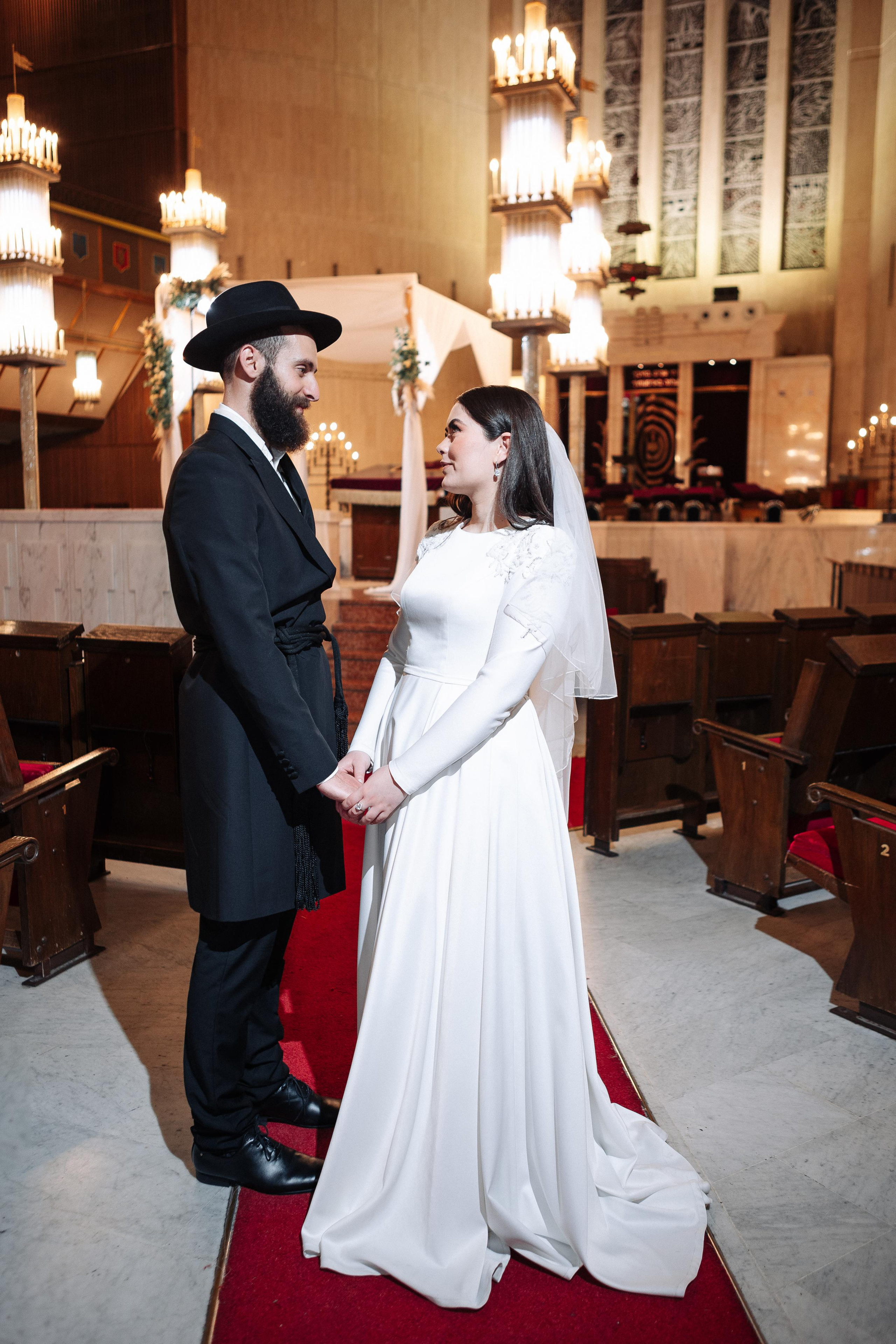 Wedding at the Great Choral Synagogue. PHOTOGRAPHER IN ISRAEL