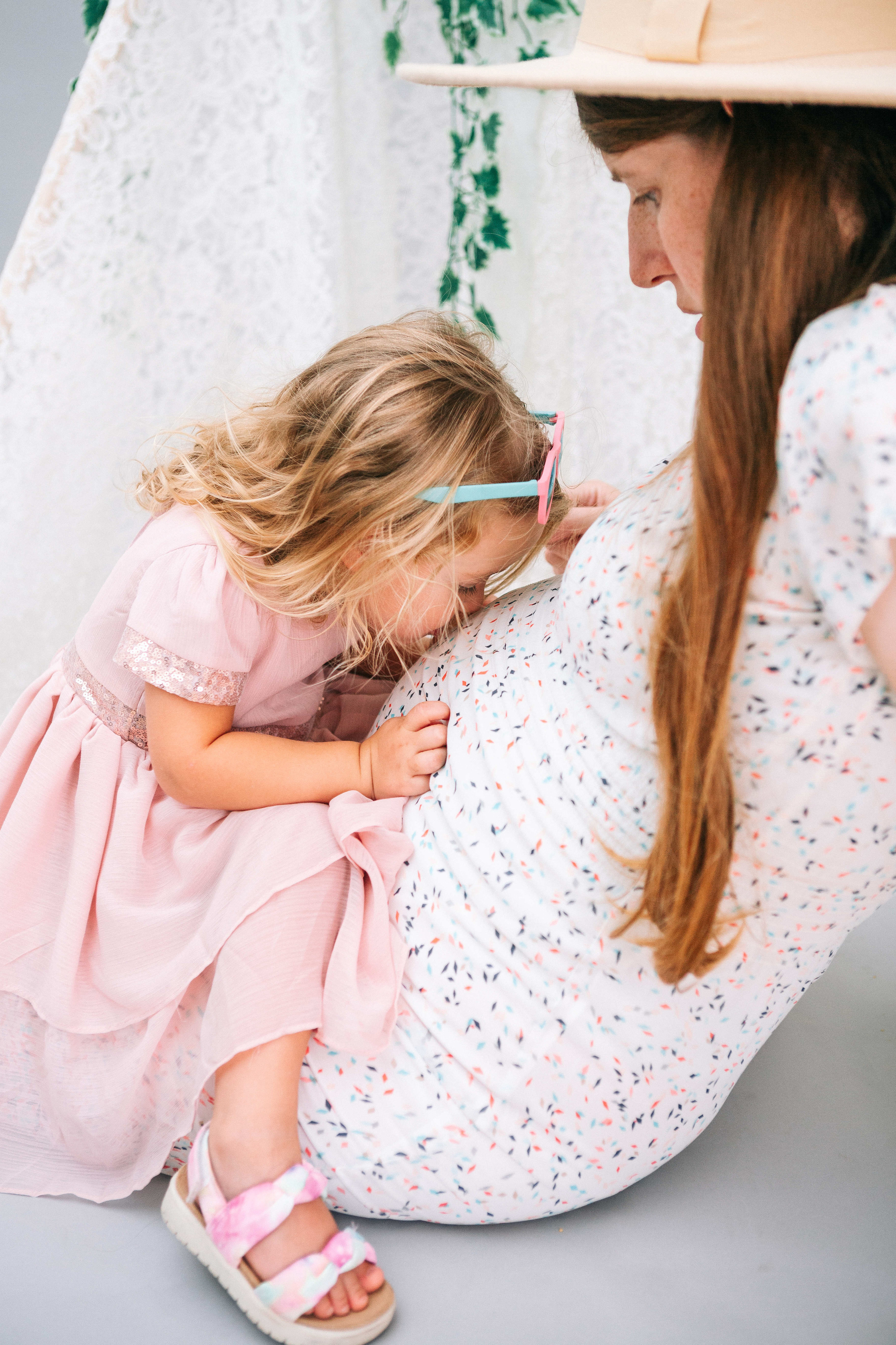 STUDIO SHOOTING. Https://shi-photo.com/