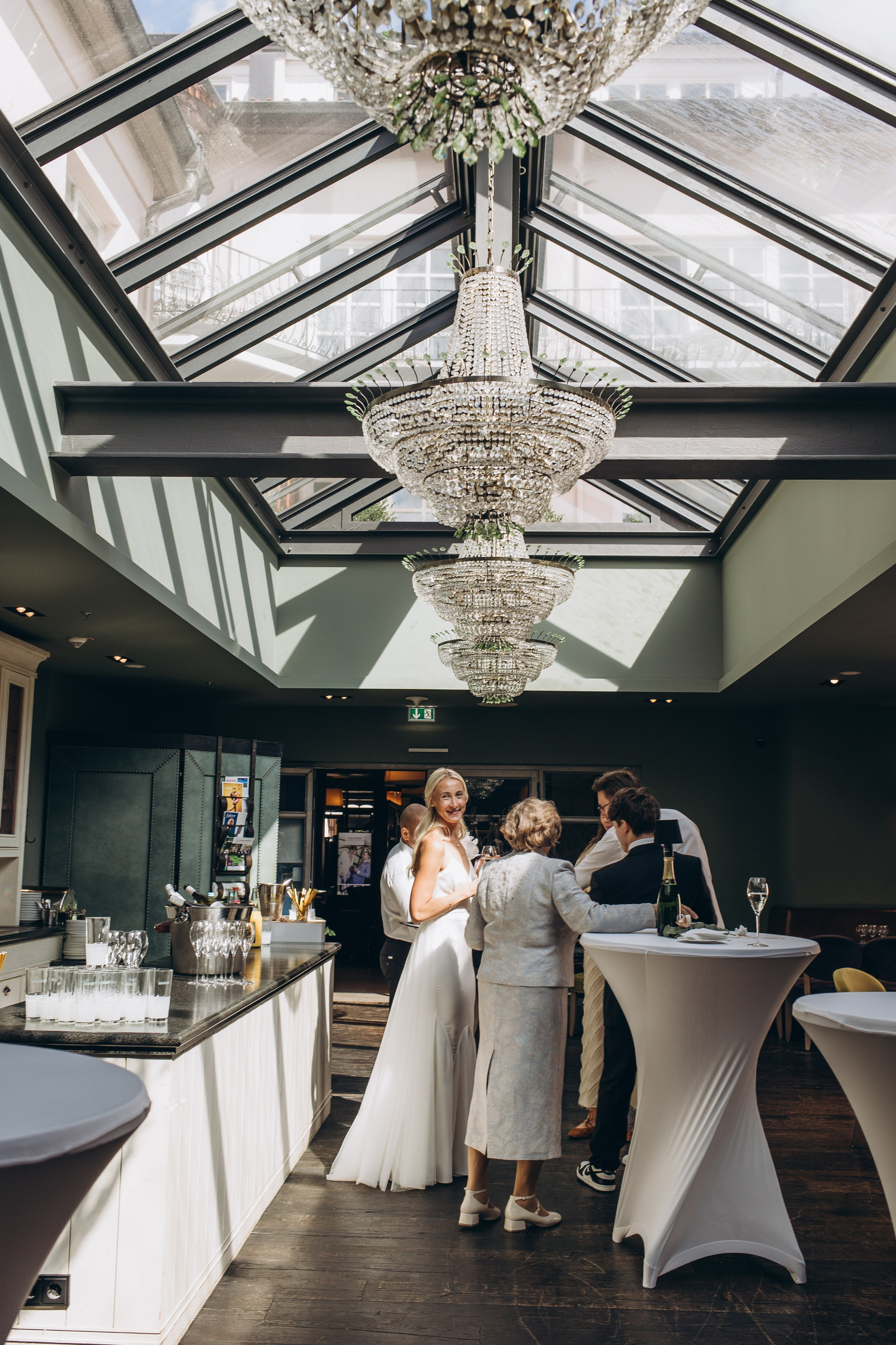 Svetlana and Yann. Hochzeitsgeschichten – Professionelle Hochzeitsfotografie & Videografie in Deutschland, Italien, Spanien und ganz Europa