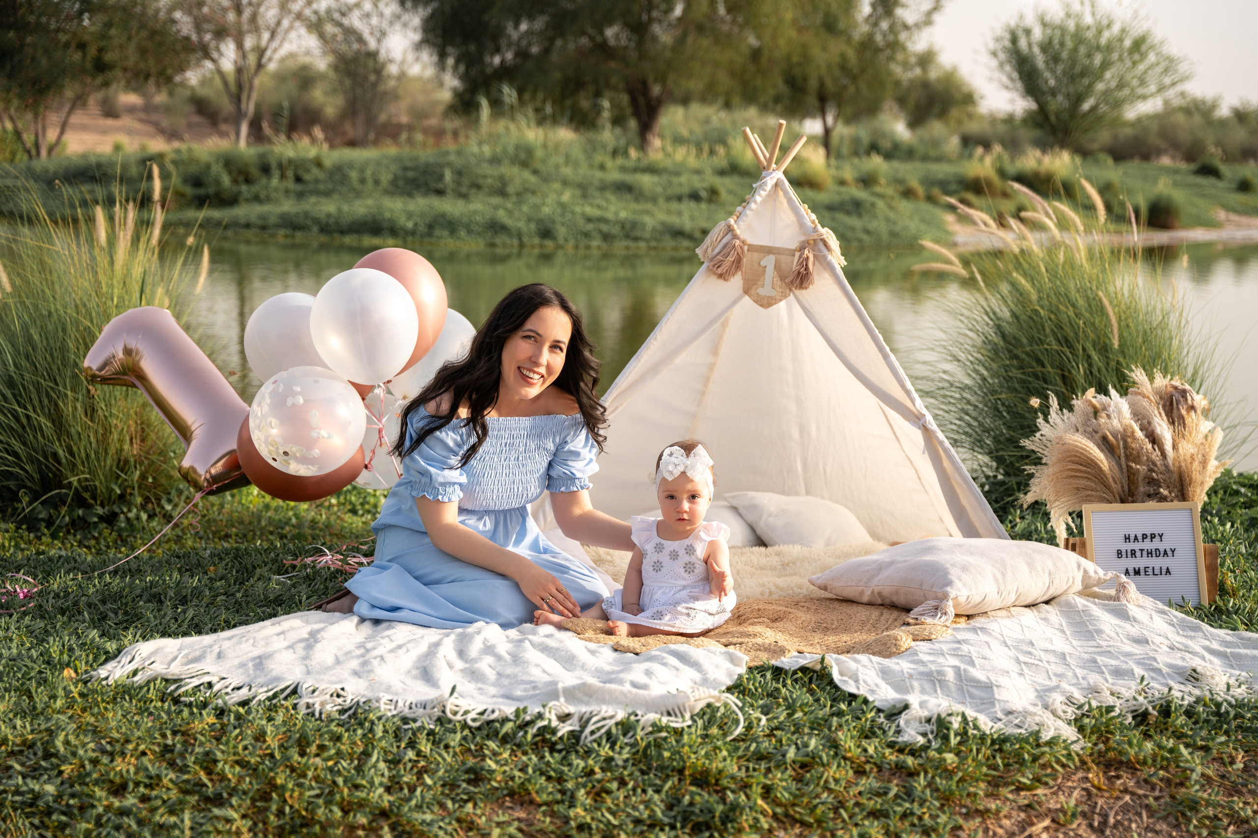 Lake oh happiness. Angela Iakovleva — Family Photographer in Dubai