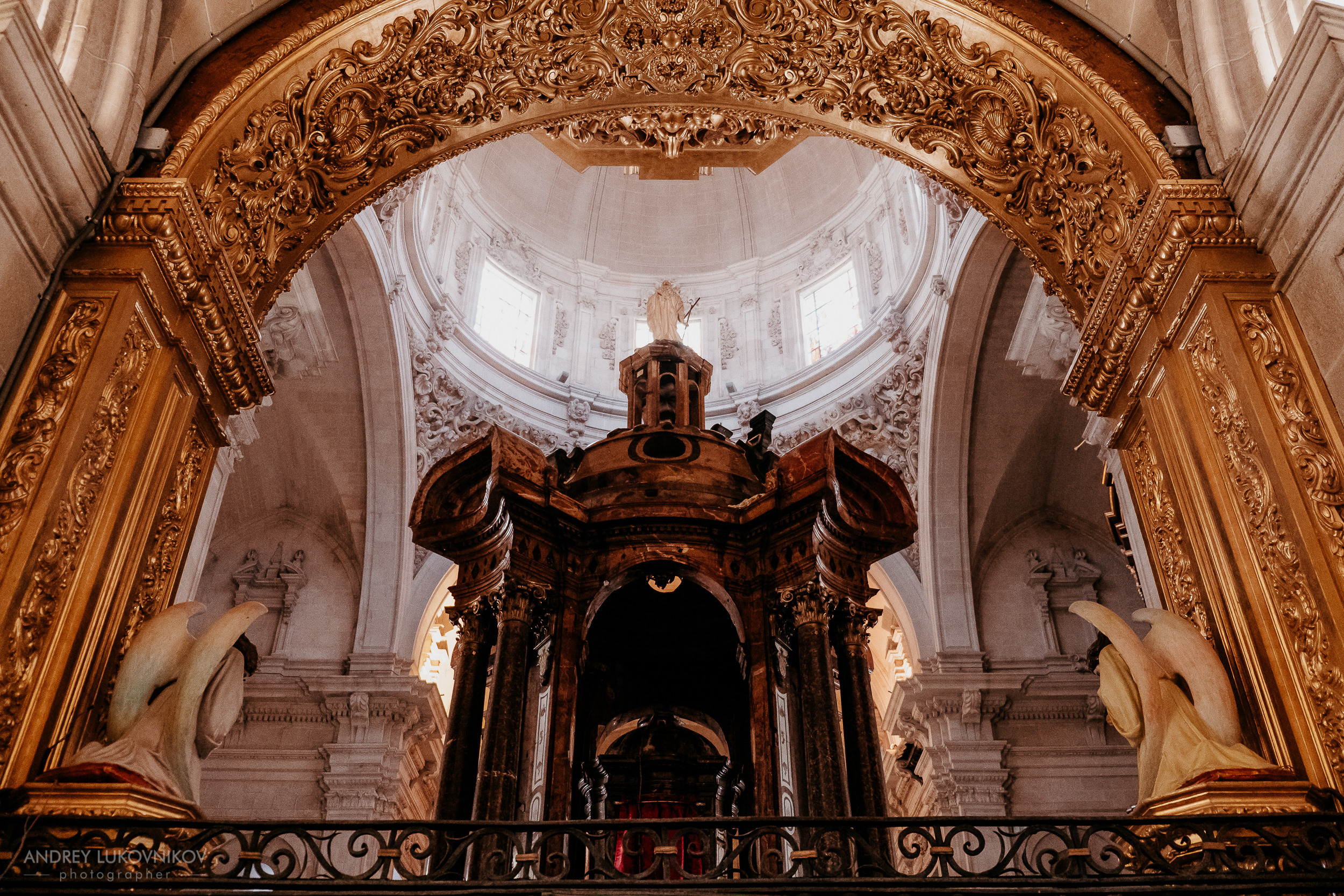 Basílica de Santa Maria (Базилика Святой Марии)