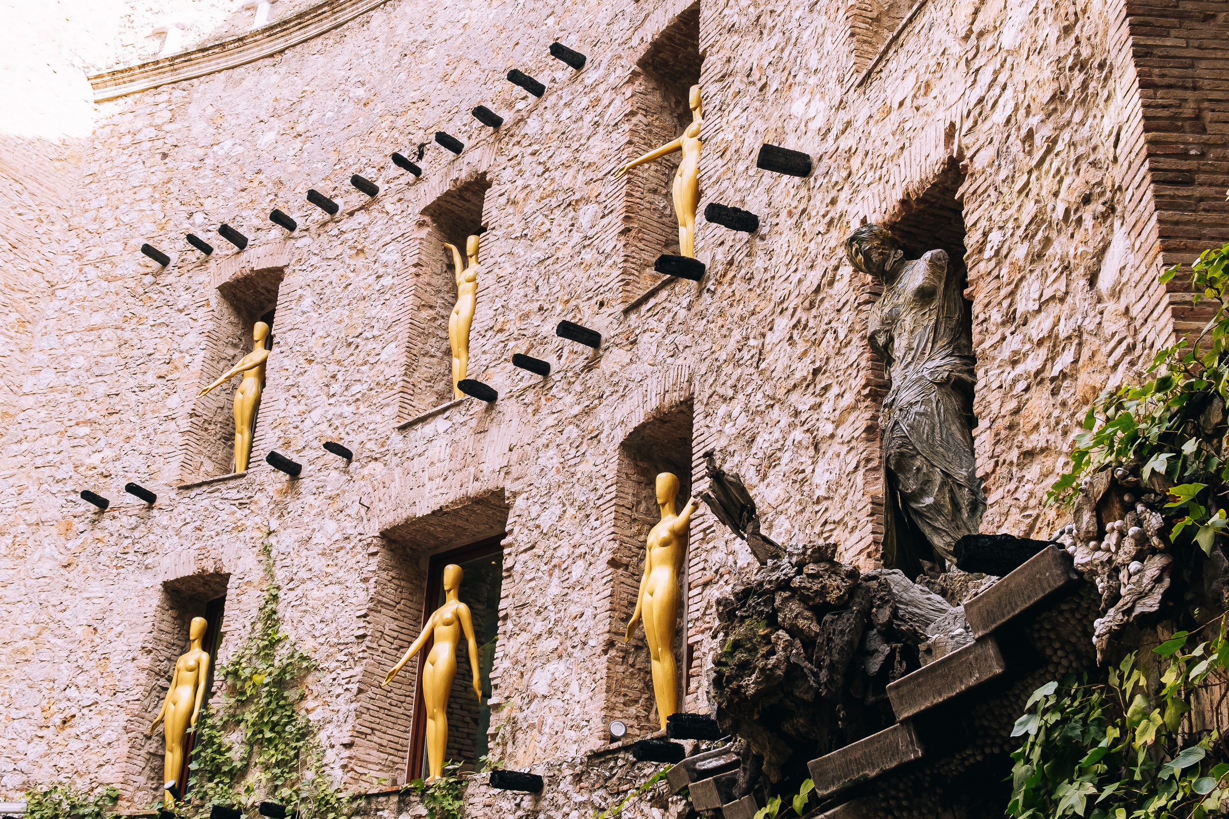 Teatro-Museo Dalí Figueres (Театр-музей Сальвадора Дали в Фигерасе)