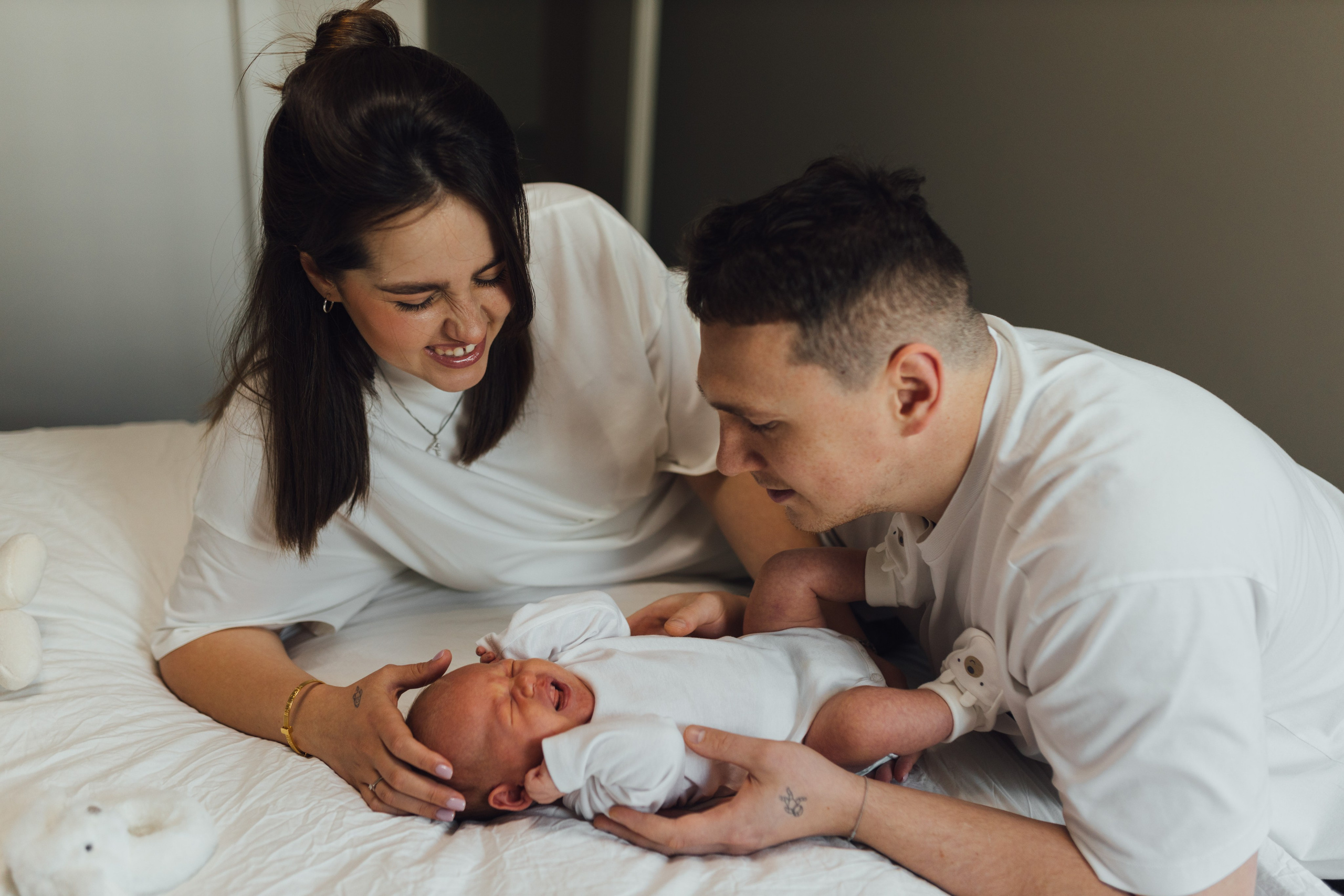 Newborn Home Photo Session. Maternity, newborn photographer in the Bay Area|Iryna Rakivnenko