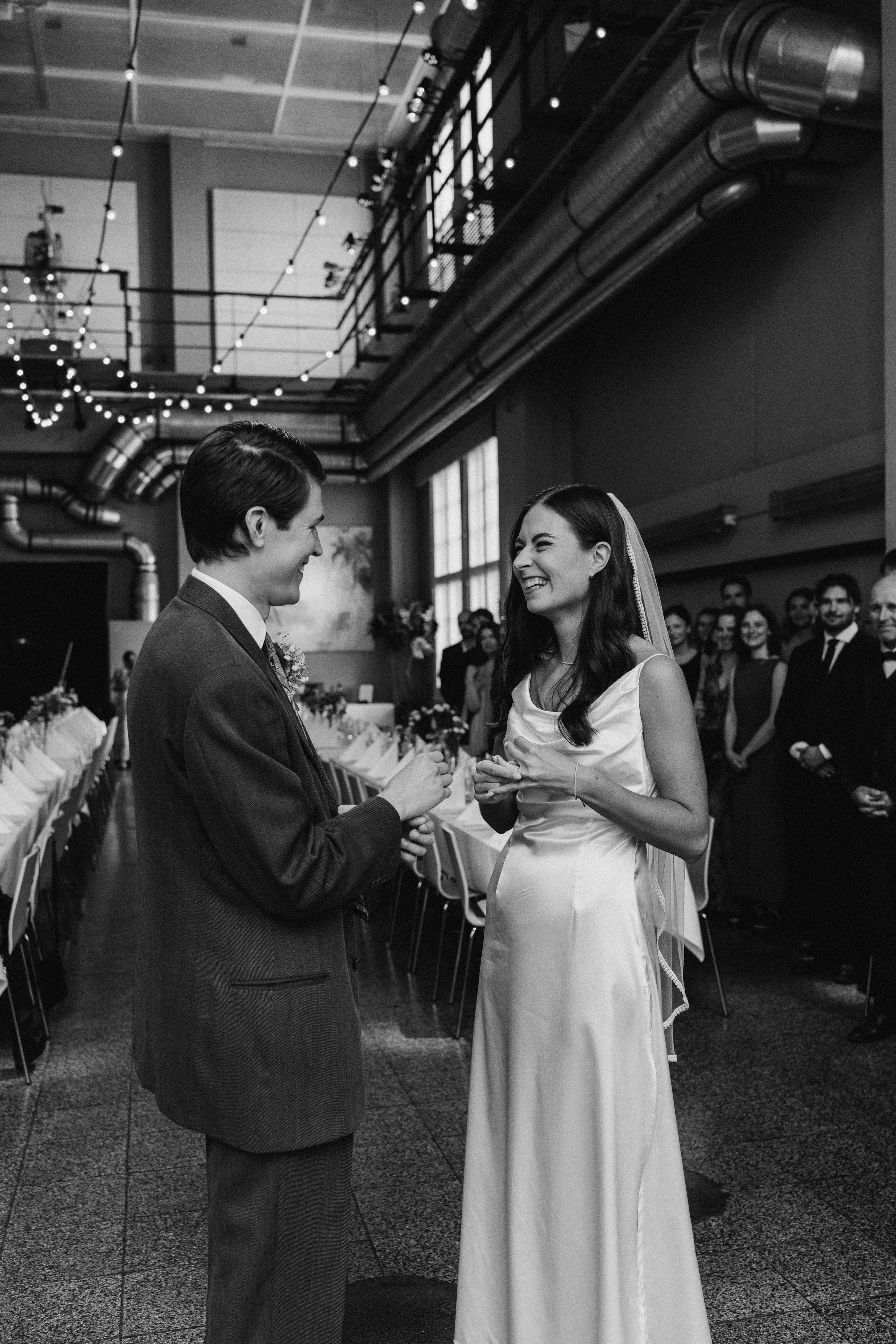 V&S. Wedding and potrait photographer in Helsinki Vickan O