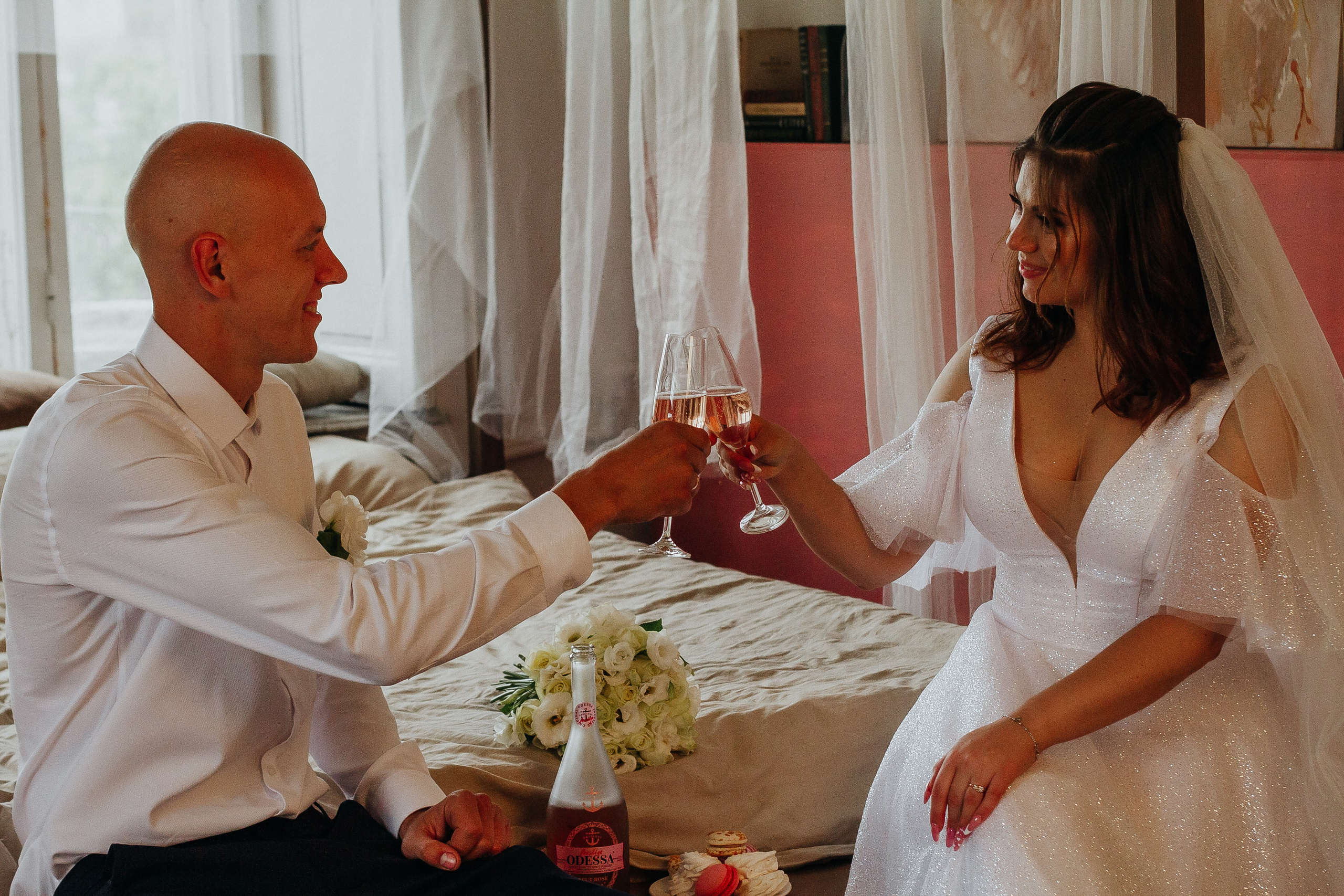 Marriage registration of Lilia and Vitaly. Iryna Zhyvora | Photographer | Stockholm