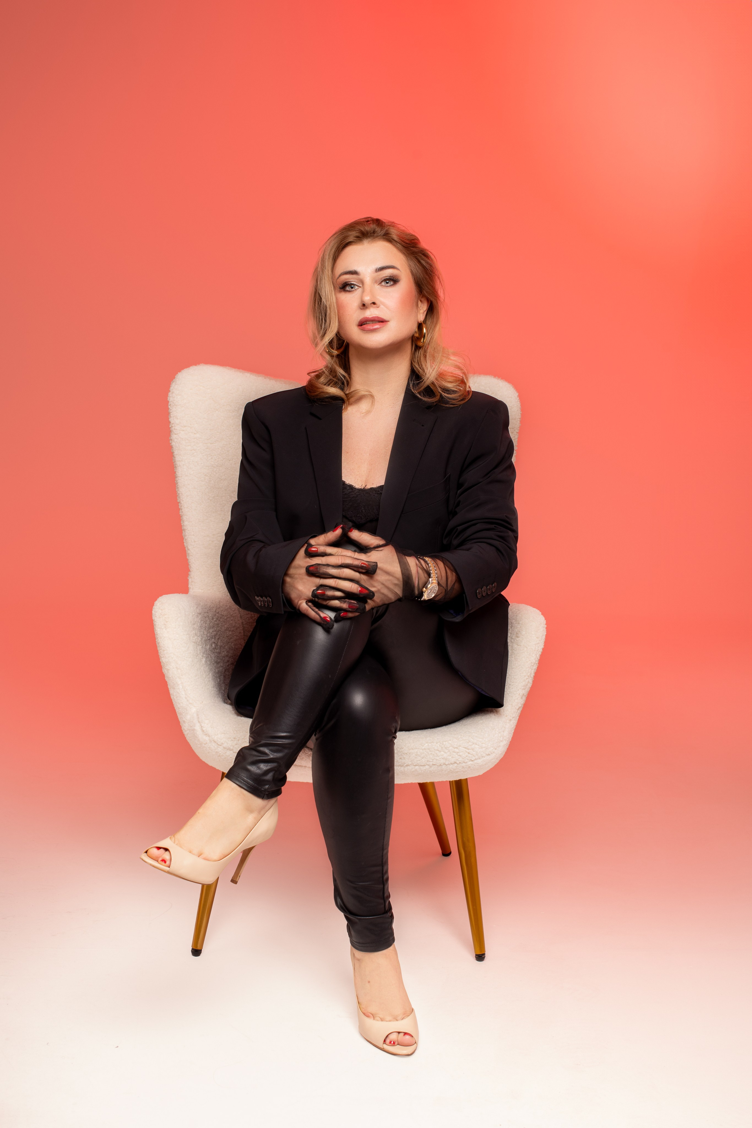 Karolina Hix. Meisha Photo