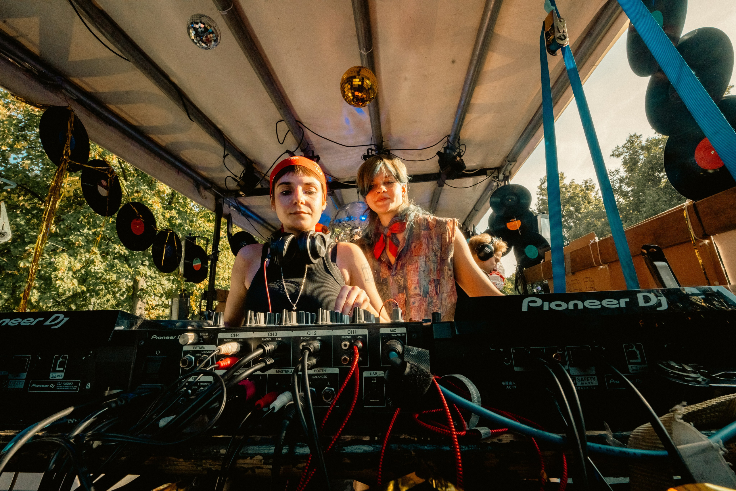 ZUG DER LIEBE 2024 // SUBLIME. Stevenson.Visual.Lab — Professional Photo/Video in Berlin