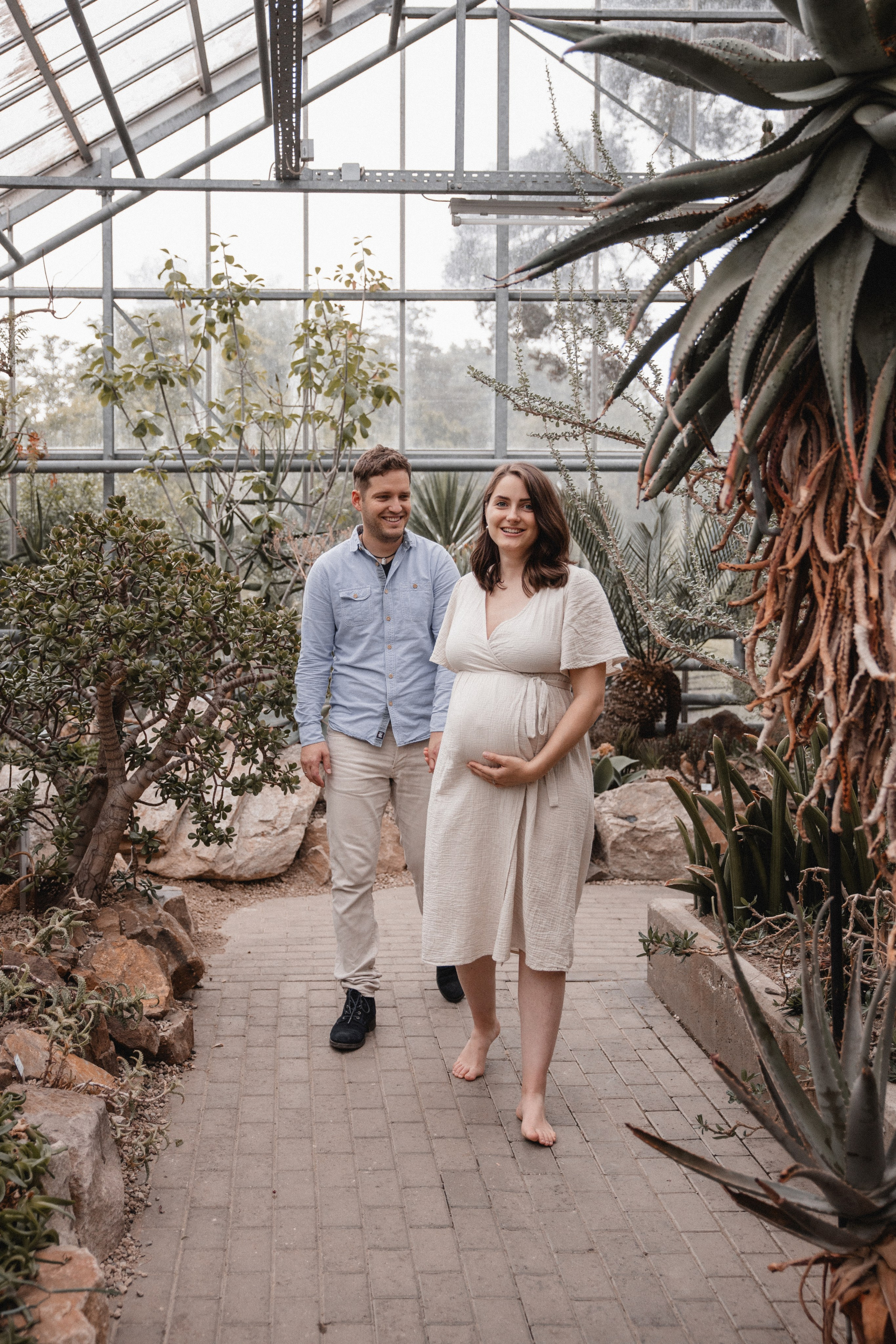 Babybauch Shooting im Botanischen Garten Bochum | Reiche Fotografie. Hochzeitsfotografin Bochum | Halyna Reiche Fotografie NRW