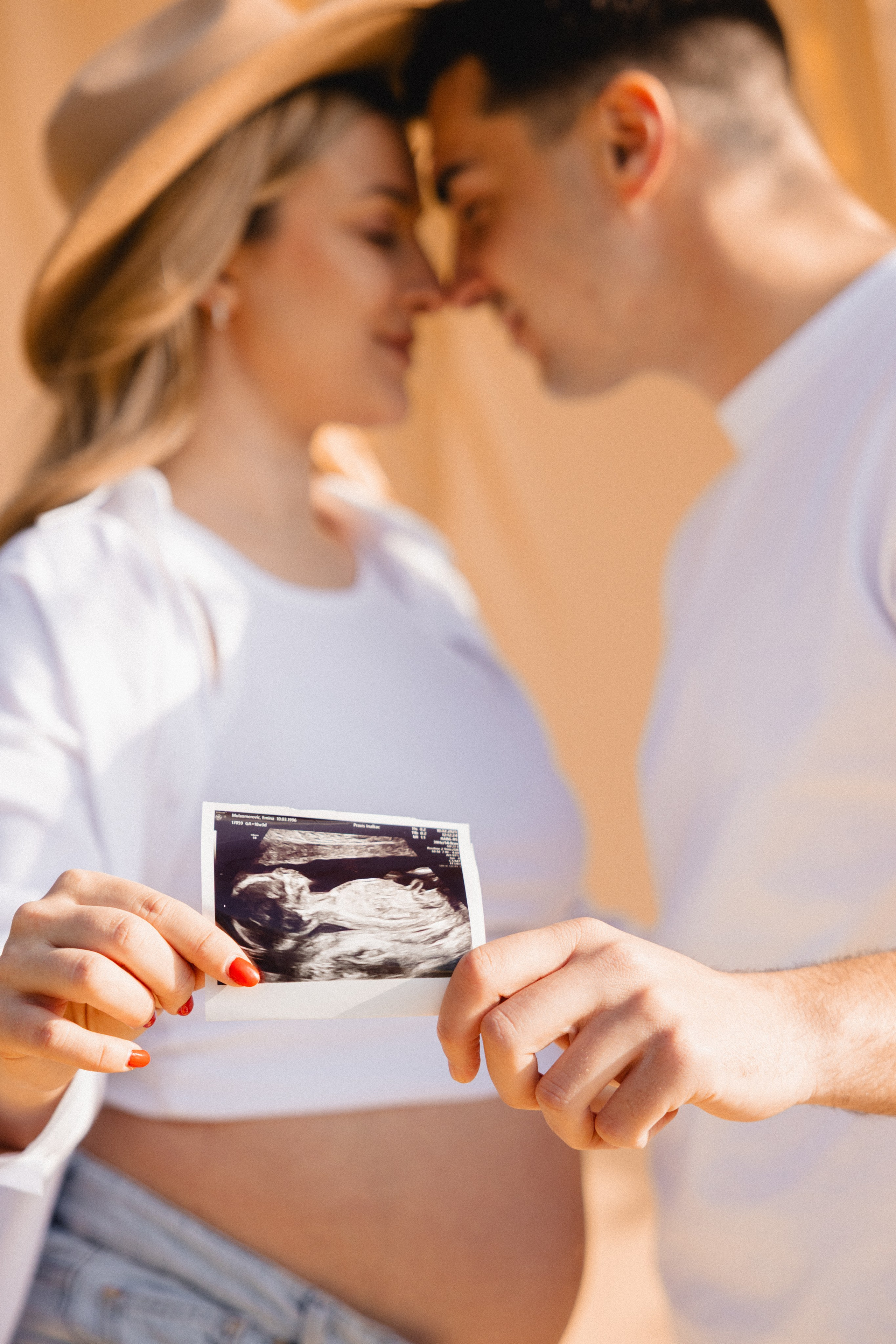 Schwangerschaftsfotos am Kemnader See | Babybauch Shooting Bochum. Hochzeitsfotografin Bochum | Halyna Reiche Fotografie NRW