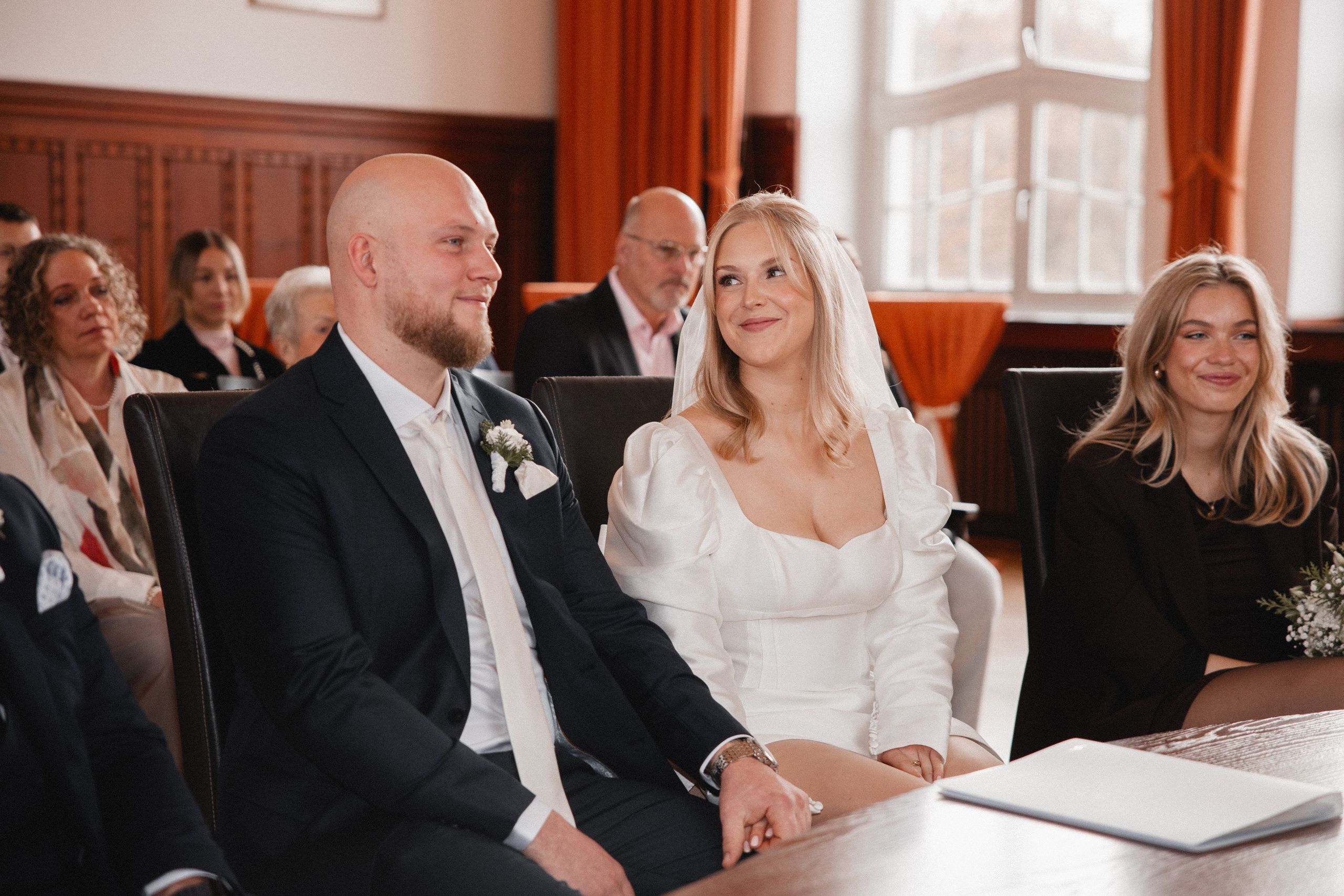 Louisa & Niklas | Schlosshotel Hugenpoet. Photographer in Bochum Dolia Halyna