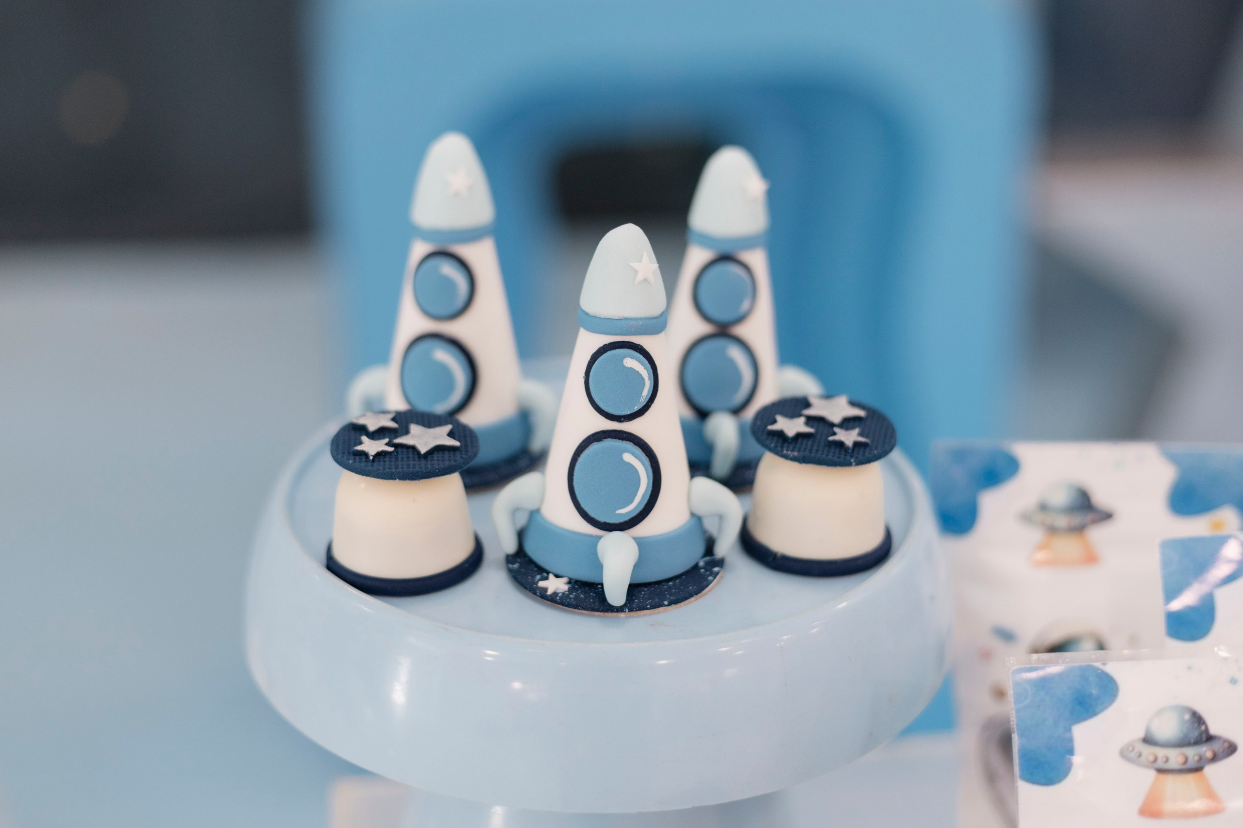 Detalhes da decoração astronauta na festa de 2 anos do Joaquim