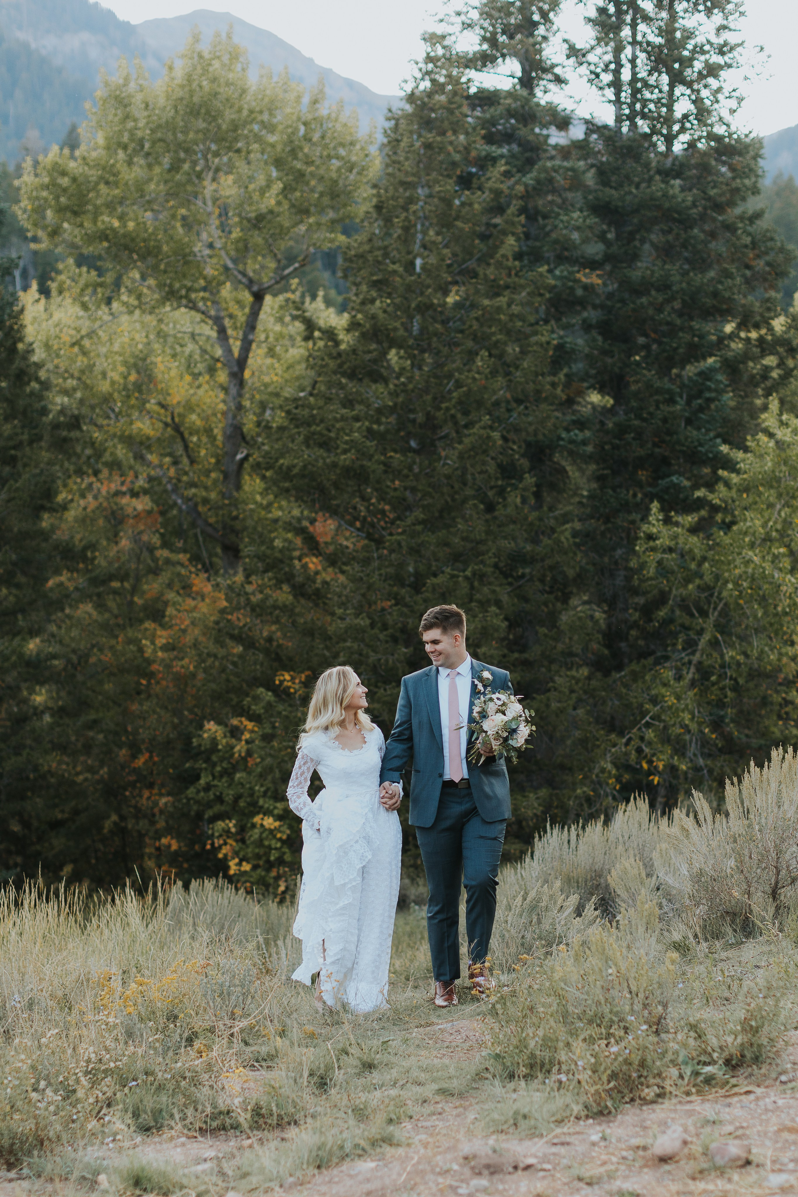 Rachel + Thad. Utah Family Photographer