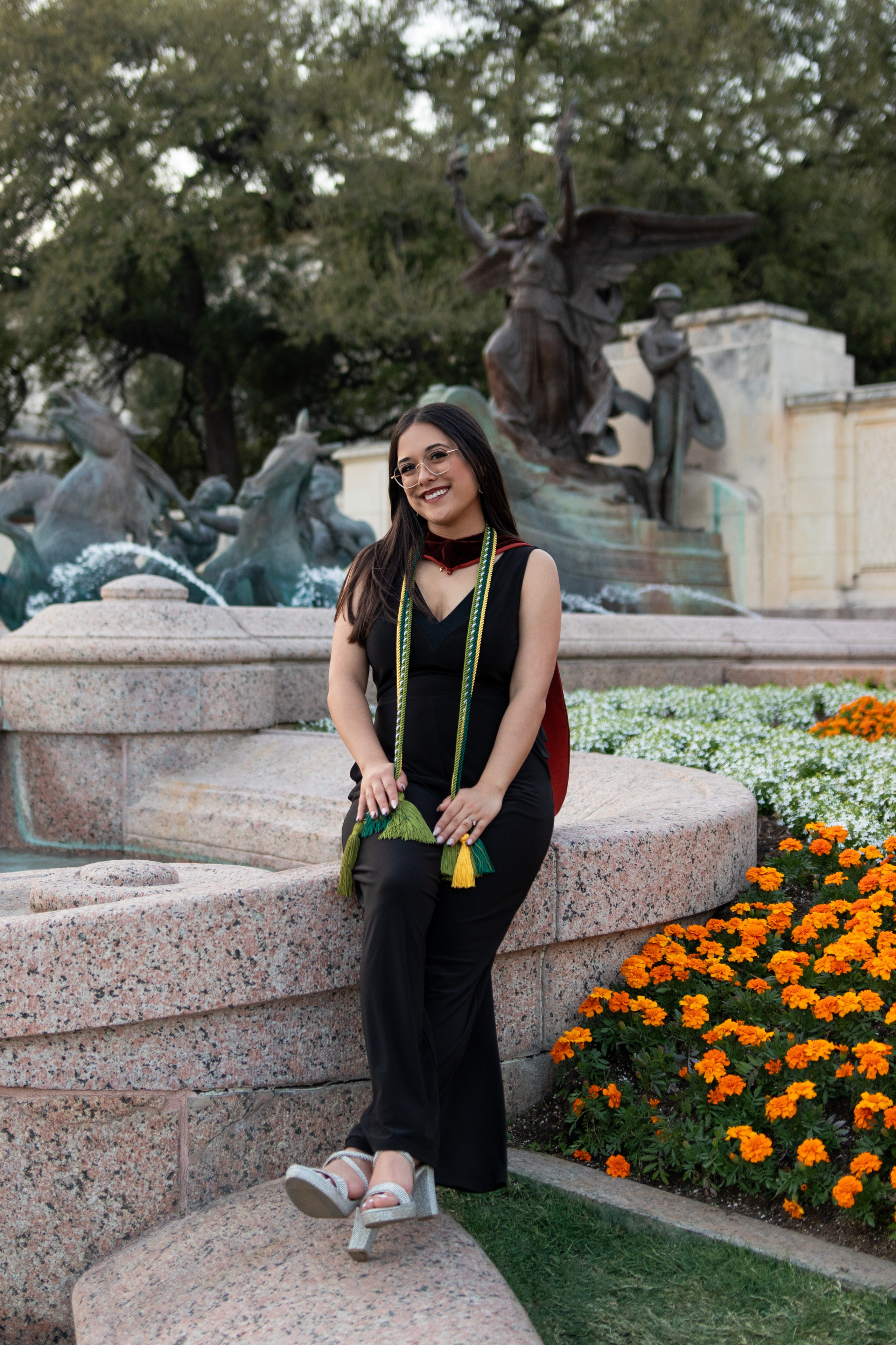 Alexiss' graduation photoshoot at the University of Texas Austin