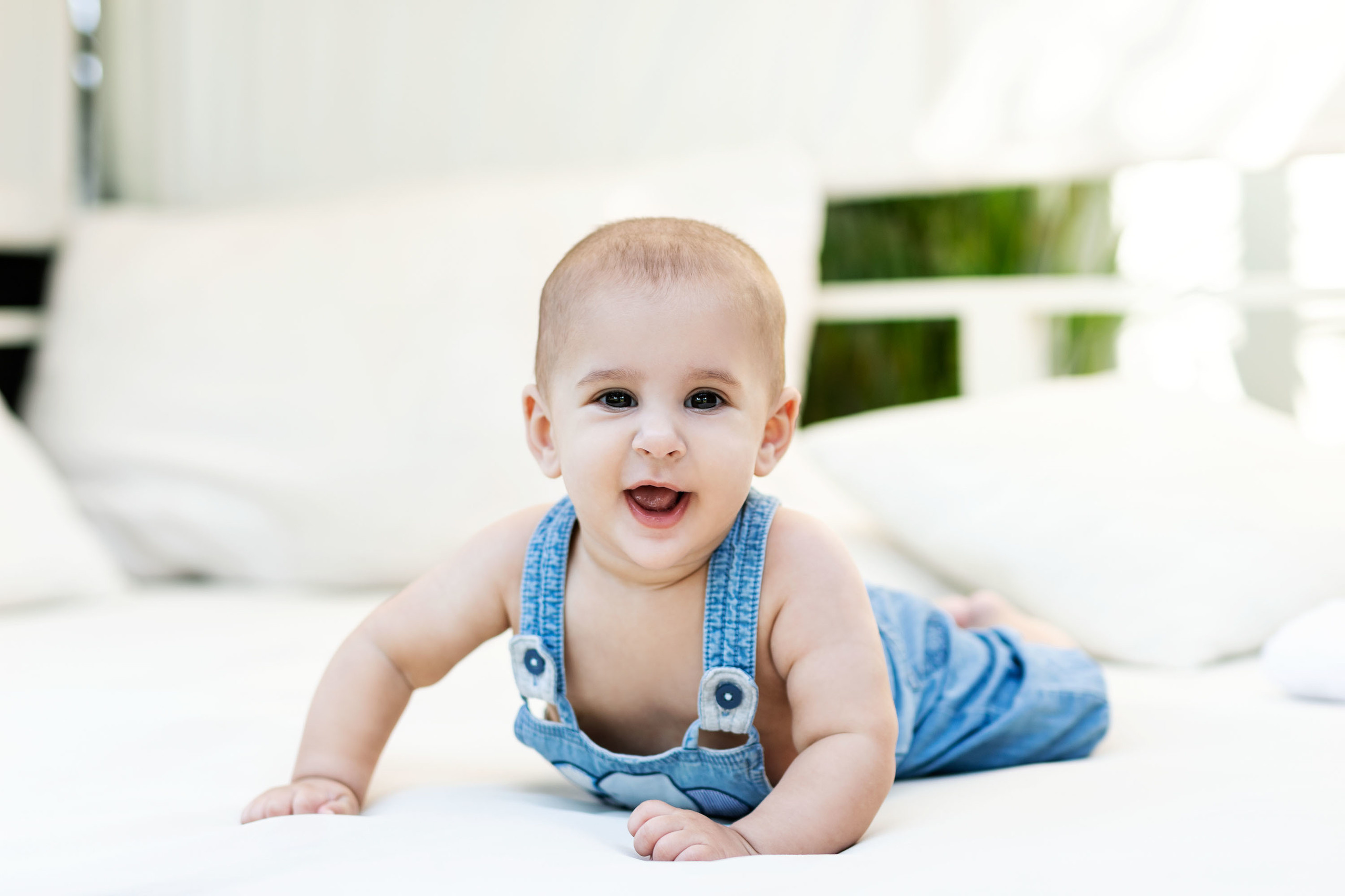 תינוקות מגיל חודשיים. צילומי הריון, ניו בורן, גיל שנה בראשון לציון -Jenya Rosso Photography