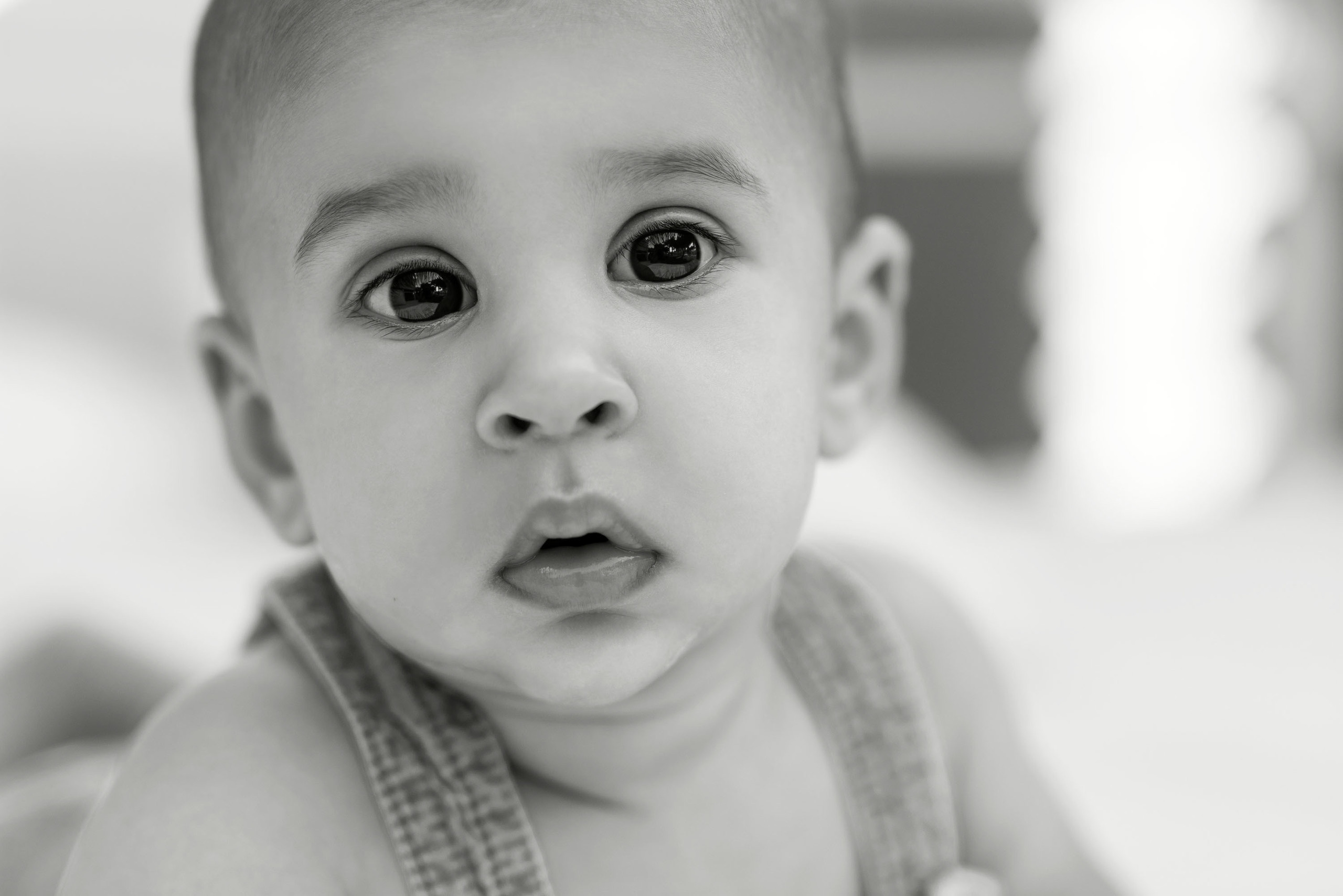 תינוקות מגיל חודשיים. צילומי הריון, ניו בורן, גיל שנה בראשון לציון -Jenya Rosso Photography