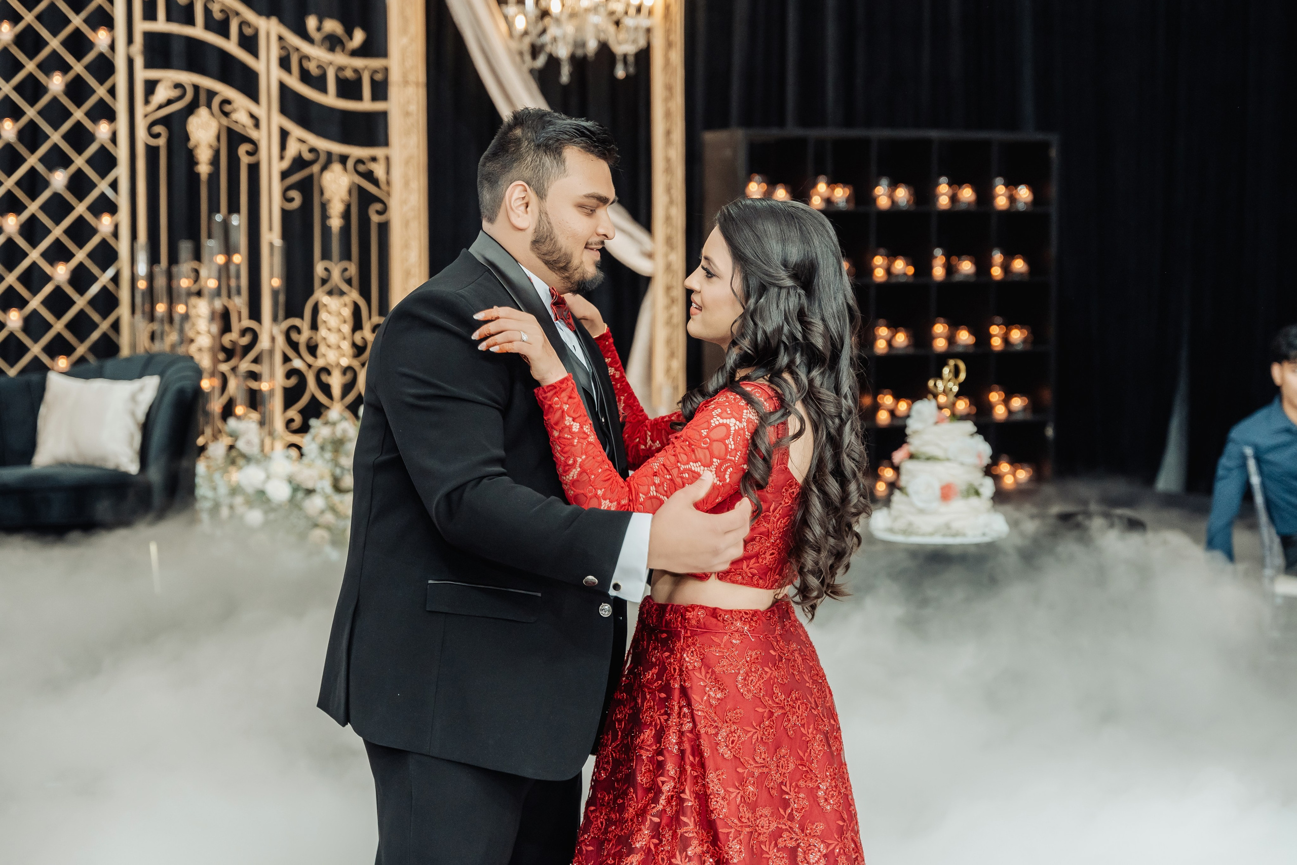 Darshil & Shailja. Wedding Photographer & Cinematographer studios