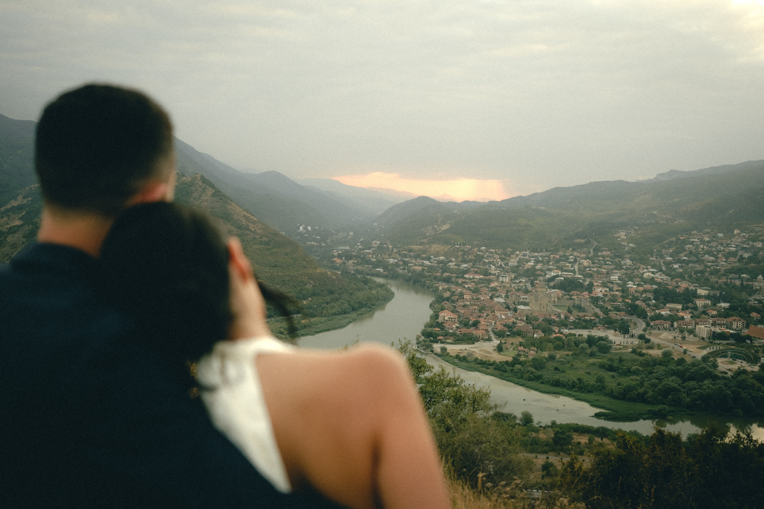 Jvari | Ahmad & Paola. Главная