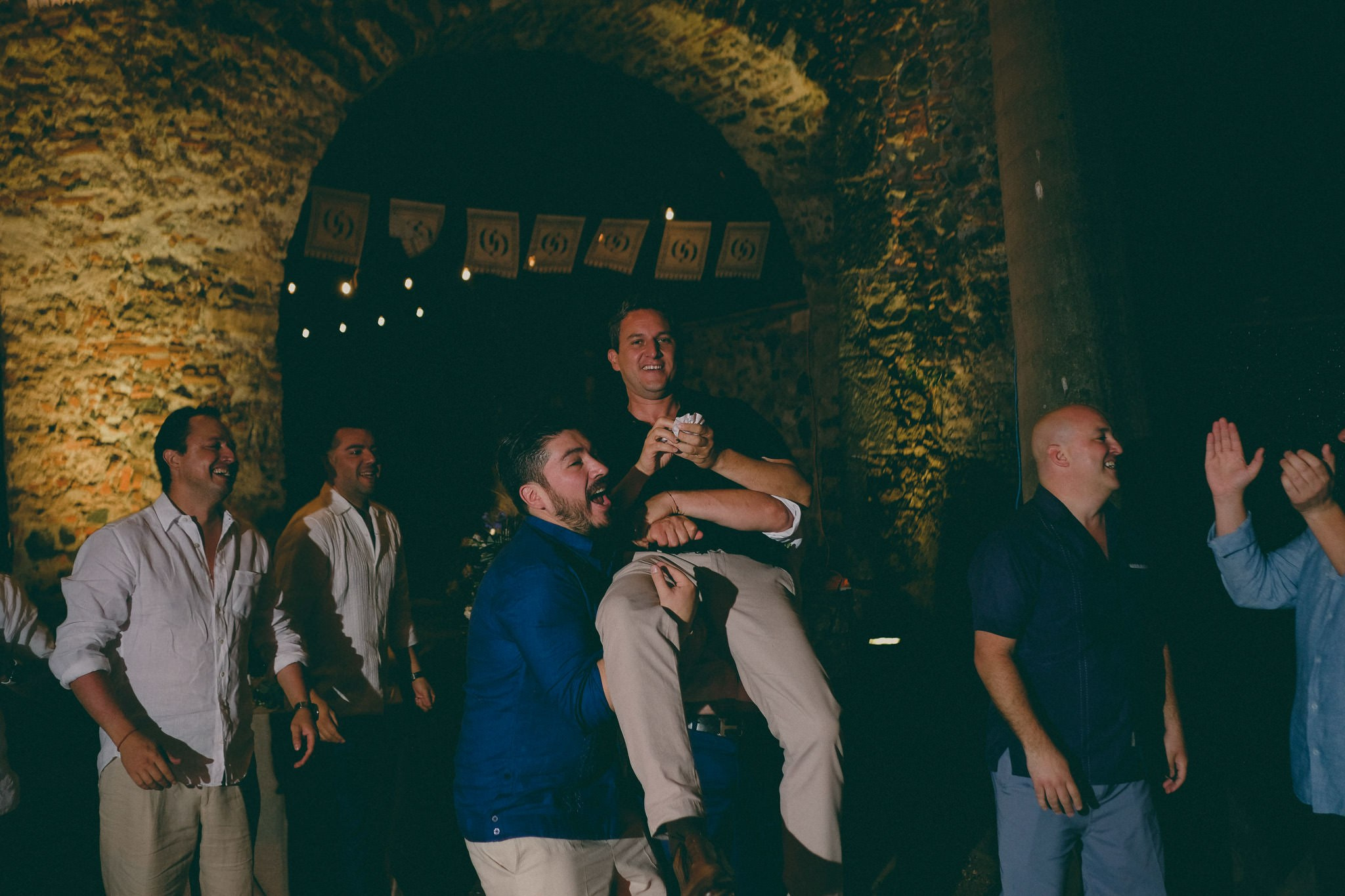 Gaby & Gus. Wedding and family photographer in Mexico City