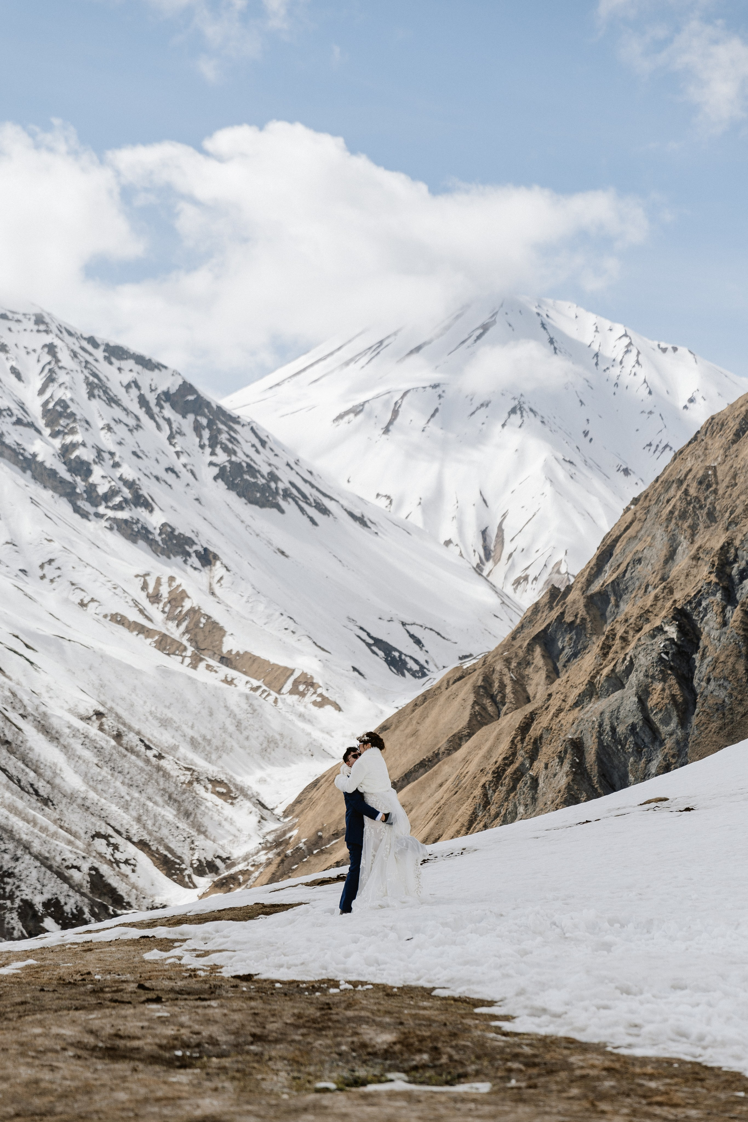 Gudauri (2,5 hours from Tbilisi)/Гудаури (2,5 часа от Тбилиси). Photographer Anna Nazarenko