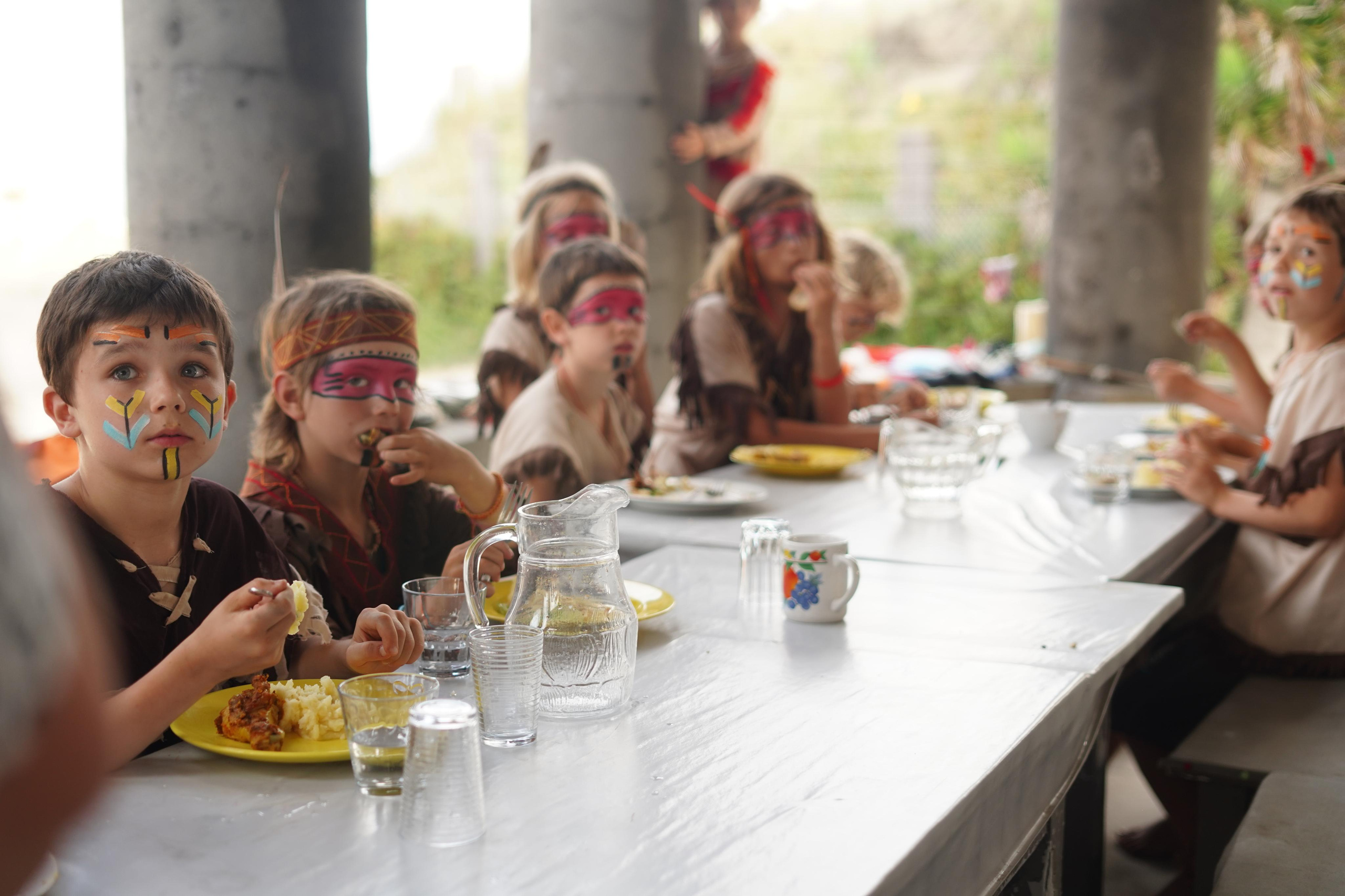 Семейный лагерь «Приключения Индейцев». Семейные лагеря в Европе с Ниной Янечковой и Ириной Зиновьевой