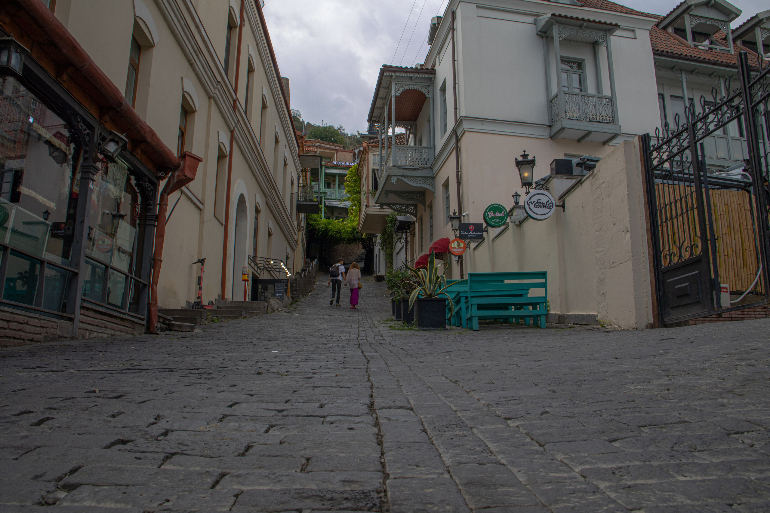 ქალაქი და ადამიანი. FramefreeMan