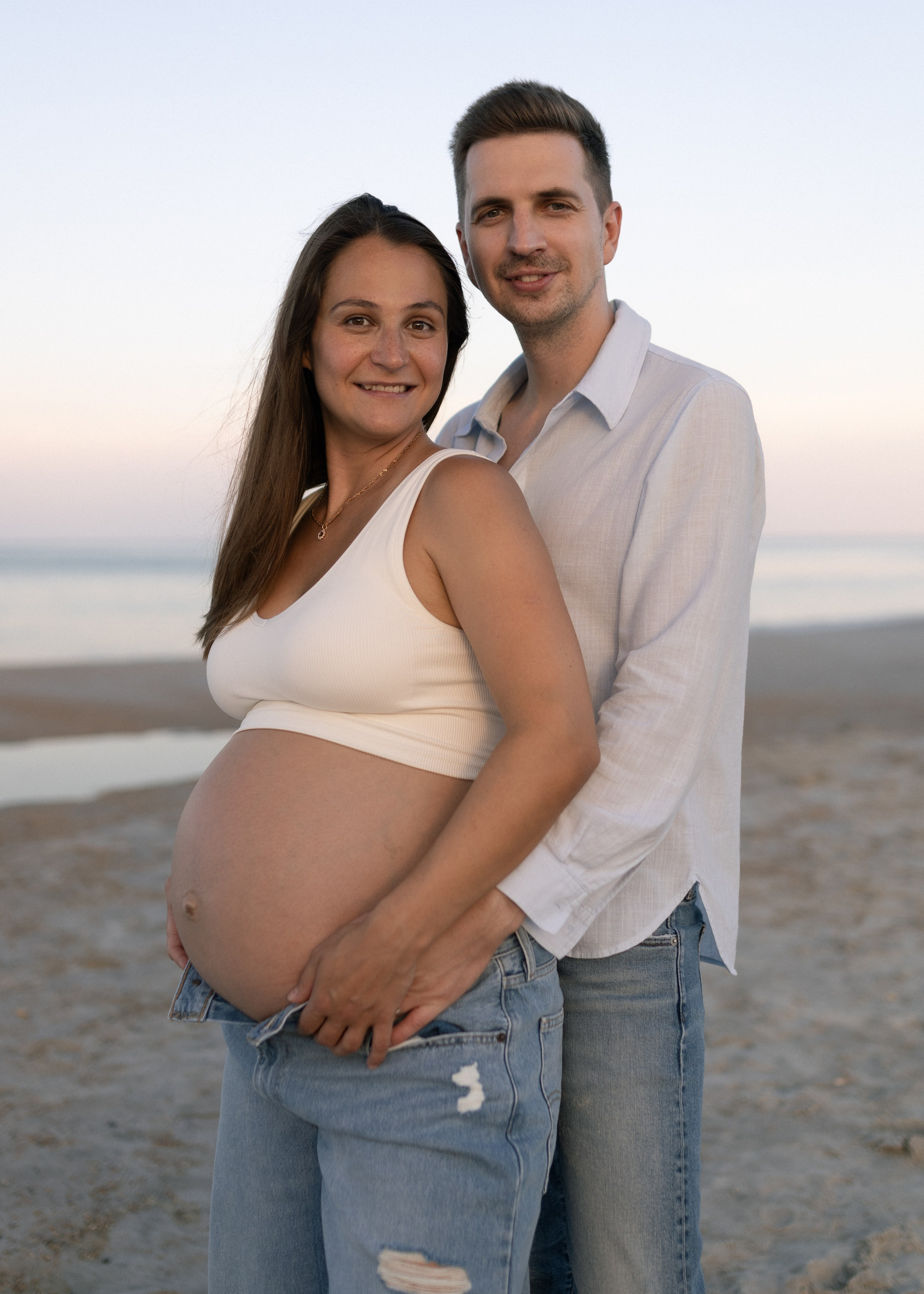 T + A Maternity at the Beach. Portrait and couples photographer in Florida, Valeriia Honcharova