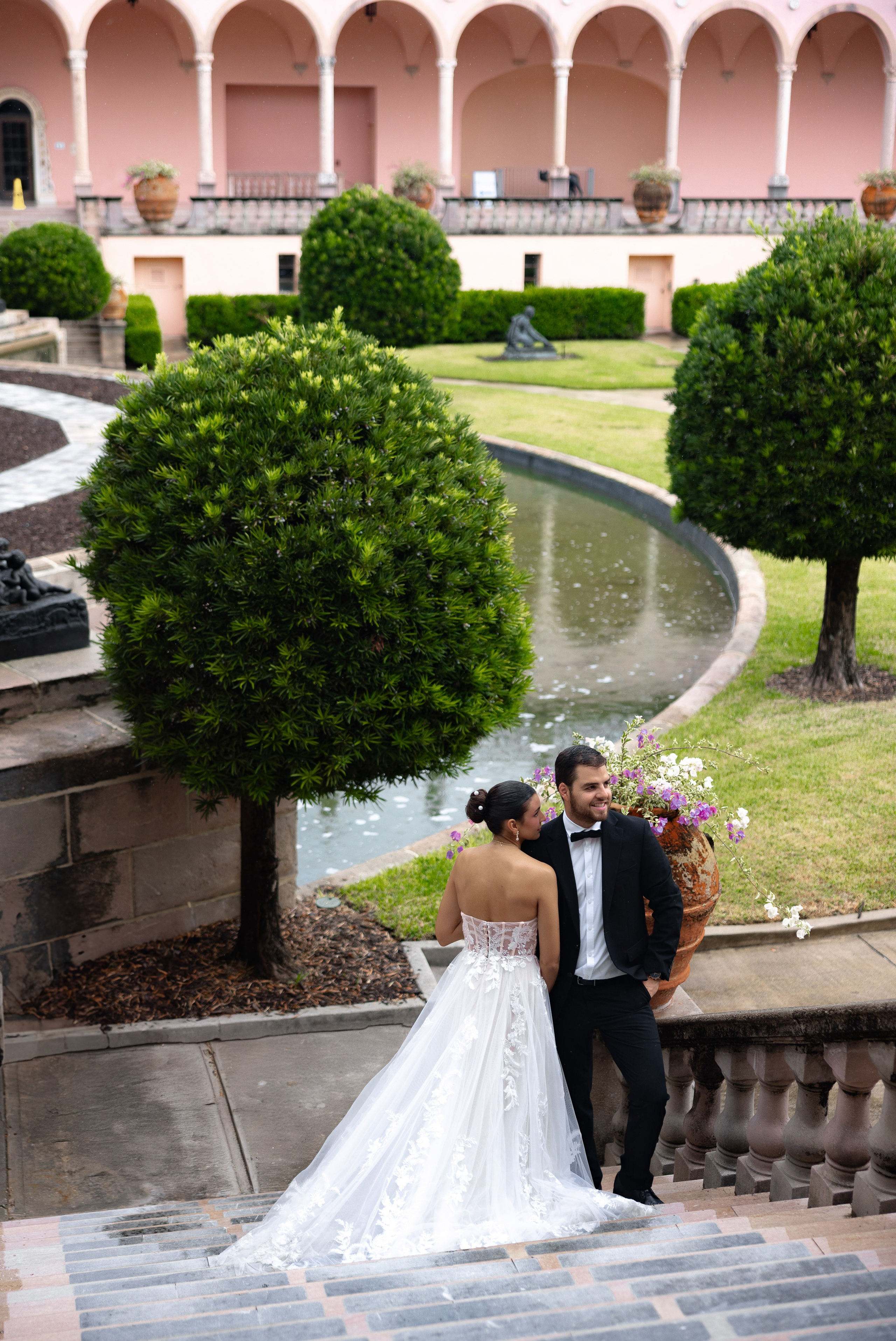 Intimate Elopement photoshoot. Ringling. Photographer Anastasia Nagibina
