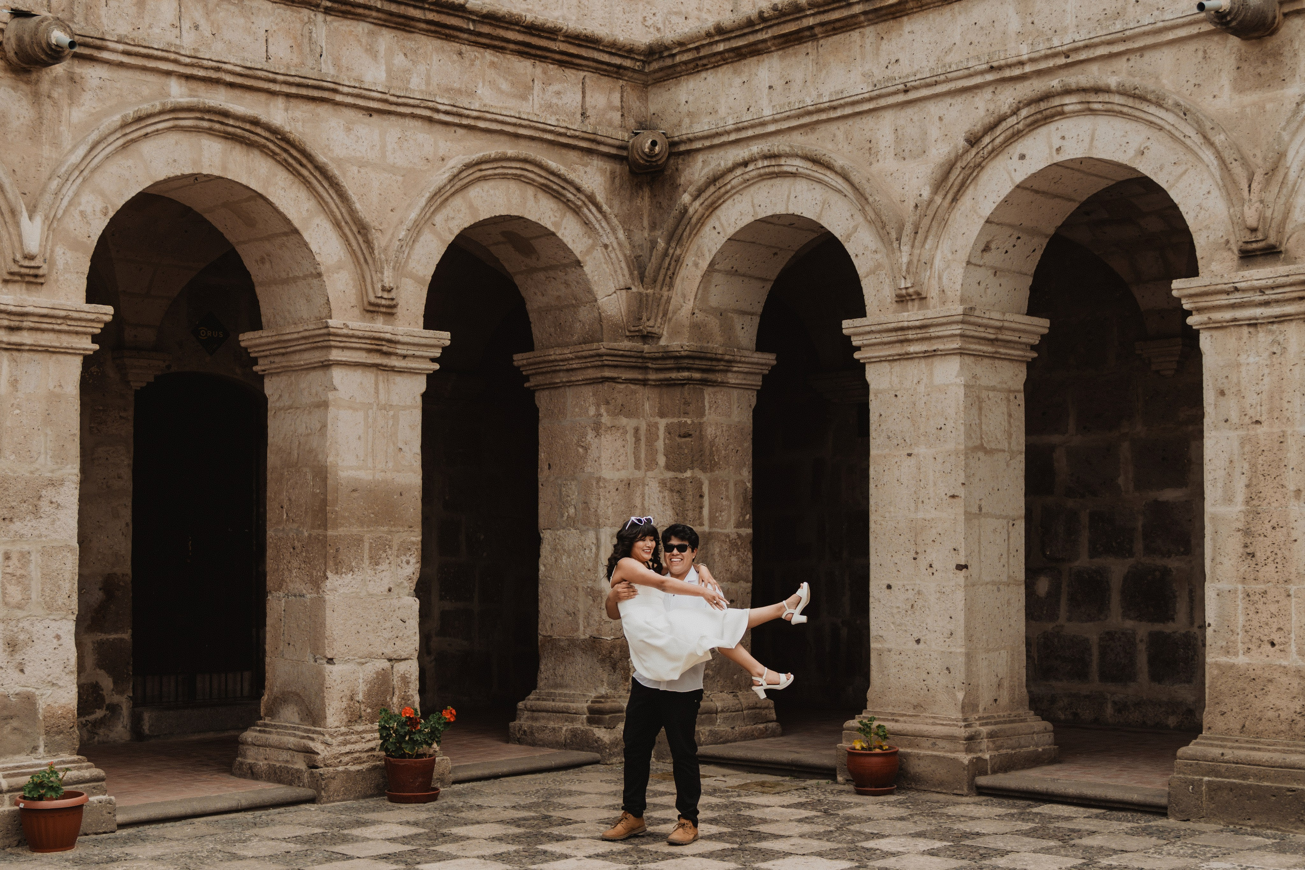 STEISY + ENMANUEL | PRE BODA. Studio KVTA | Fotografía y Video de Bodas en Arequipa