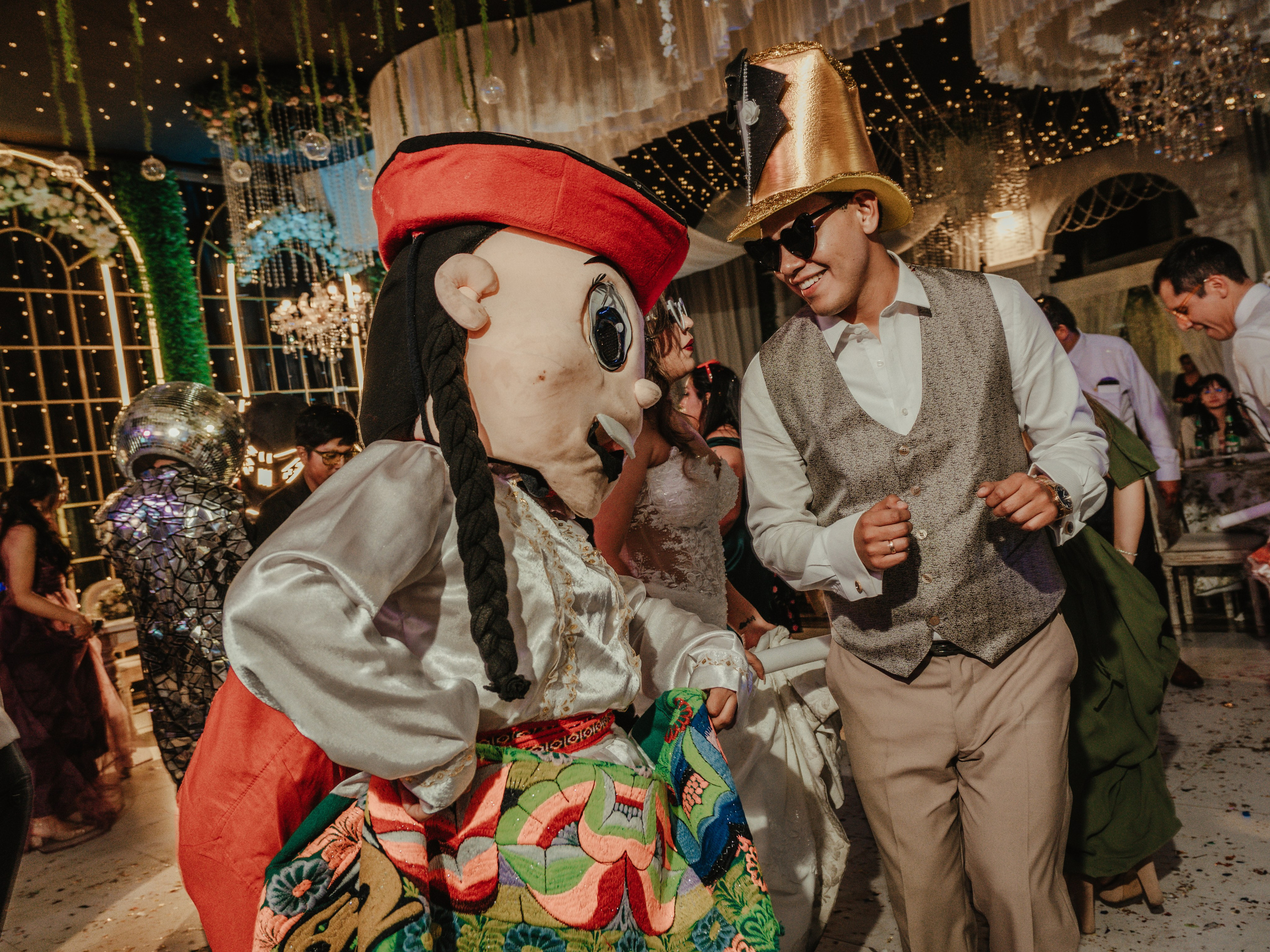 CARLA Y MARIO BODA RELIGIOSA. Studio KVTA | Fotografía y Video de Bodas en Arequipa