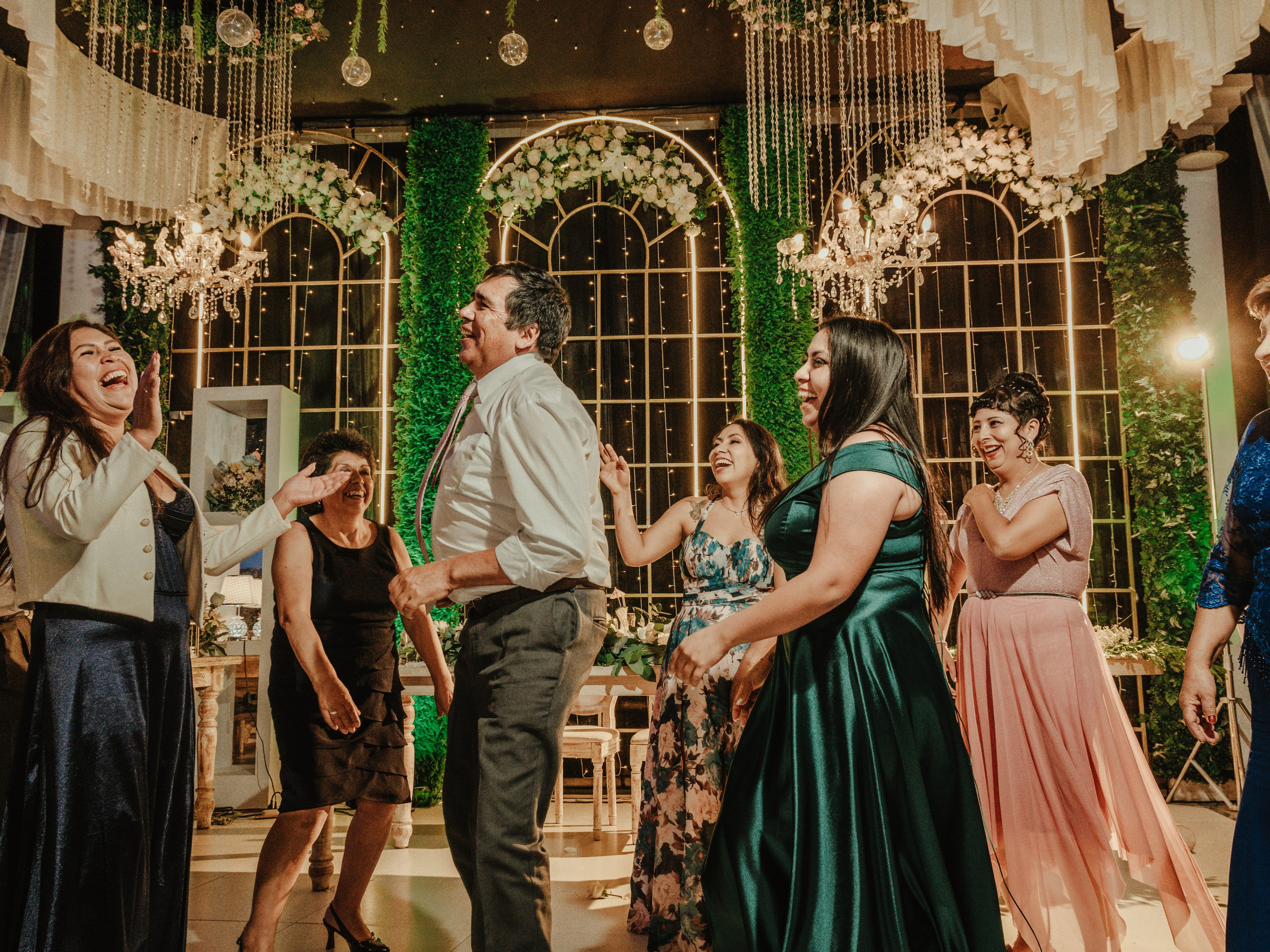 CARLA Y MARIO BODA RELIGIOSA. Studio KVTA | Fotografía y Video de Bodas en Arequipa