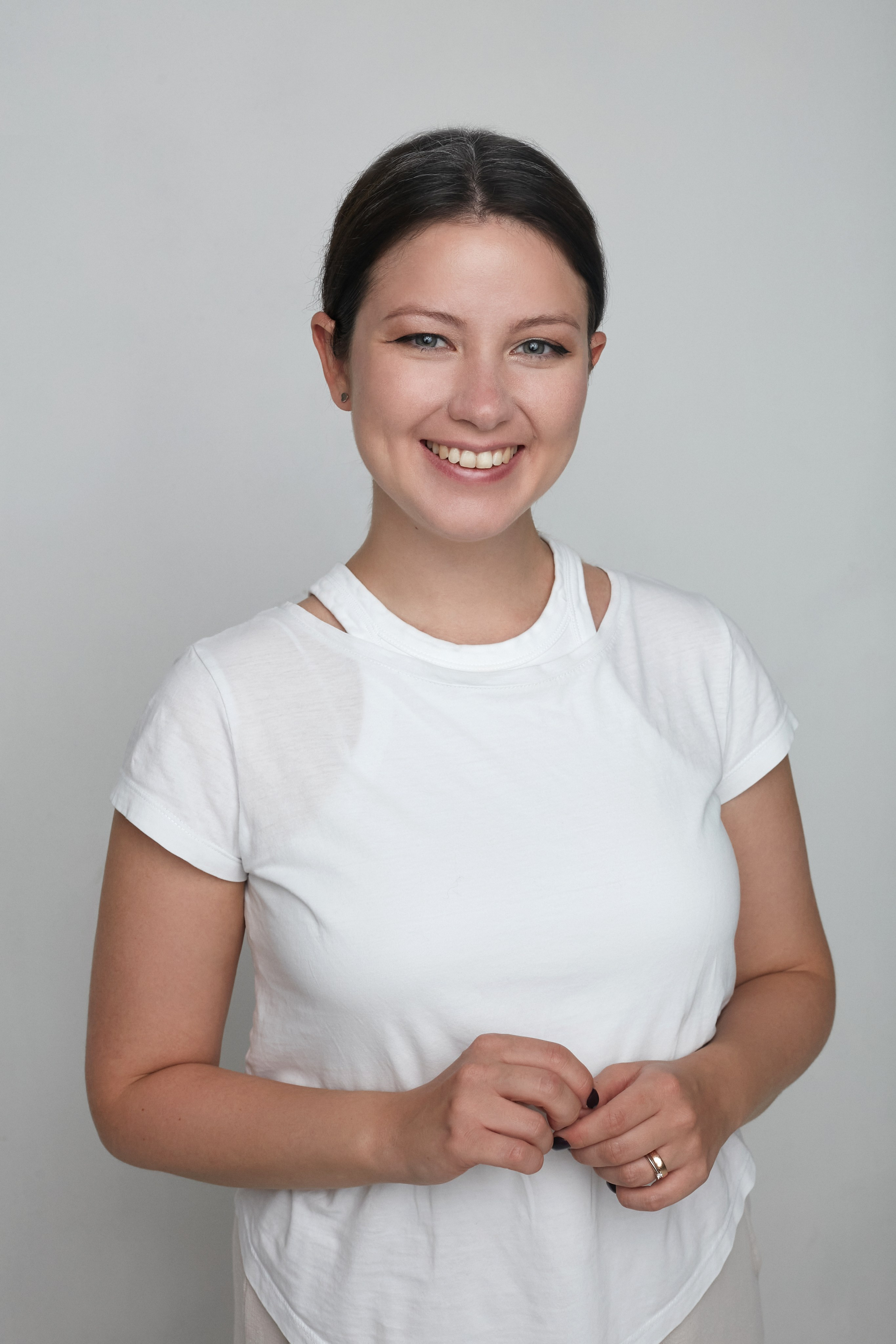 Julia Begus. Amazing photo session at a time convenient for you. Y