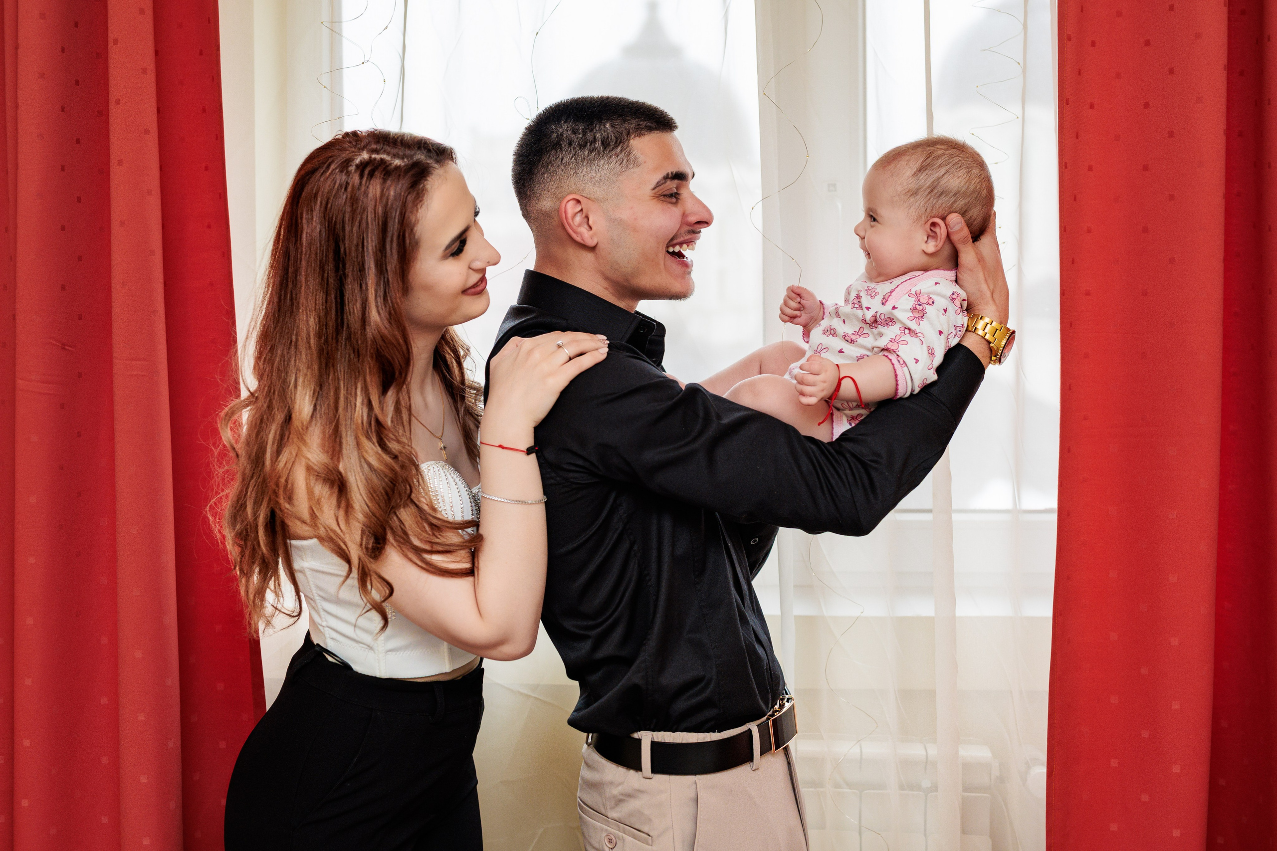 Fotograf botez Giurgiu — Lucian Dedeu. Lucian Dedeu — Fotograf de nuntă și eveniment