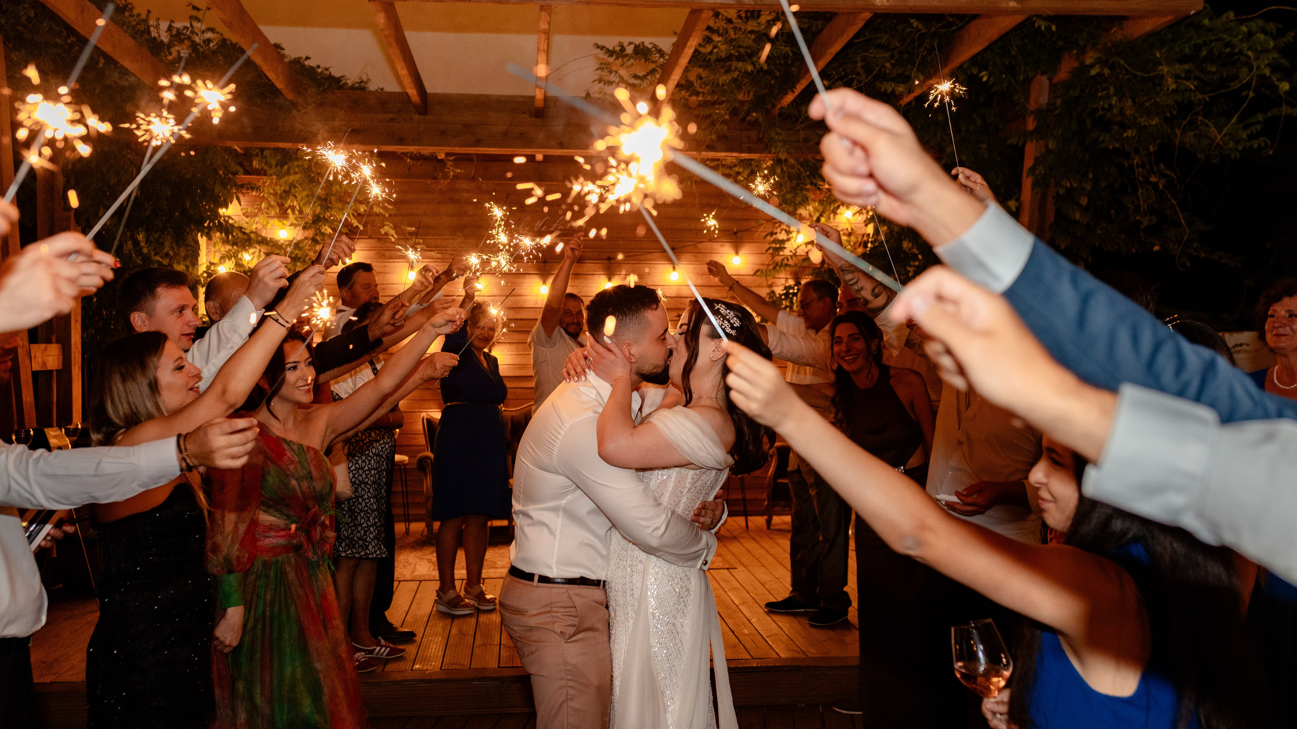 Mihai & Iasmina. Lucian Dedeu — Fotograf de nuntă și eveniment