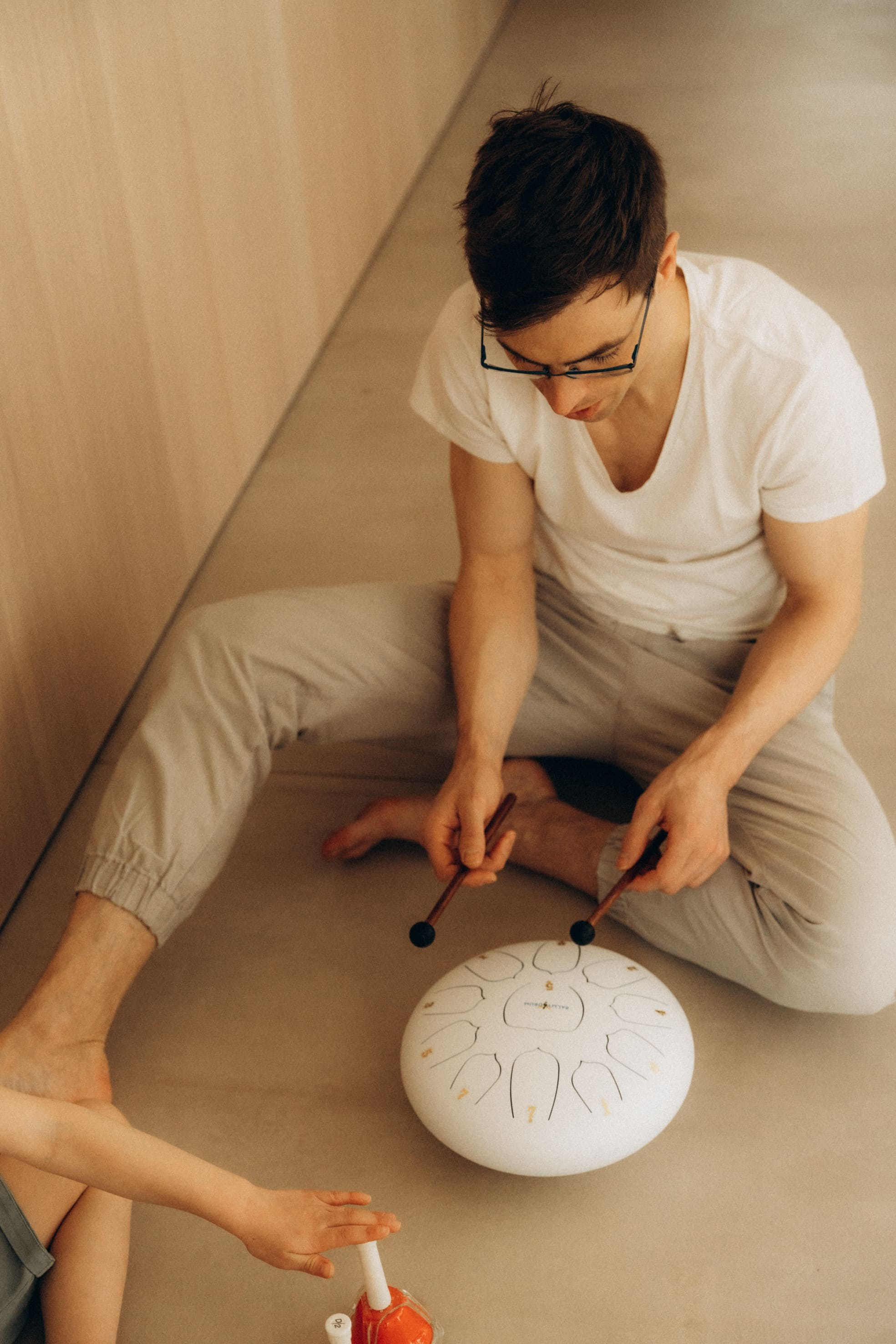 Warme familie fotoshoot. Little Birdie – Jouw familie- en huwelijksfotograaf in België en daarbuiten