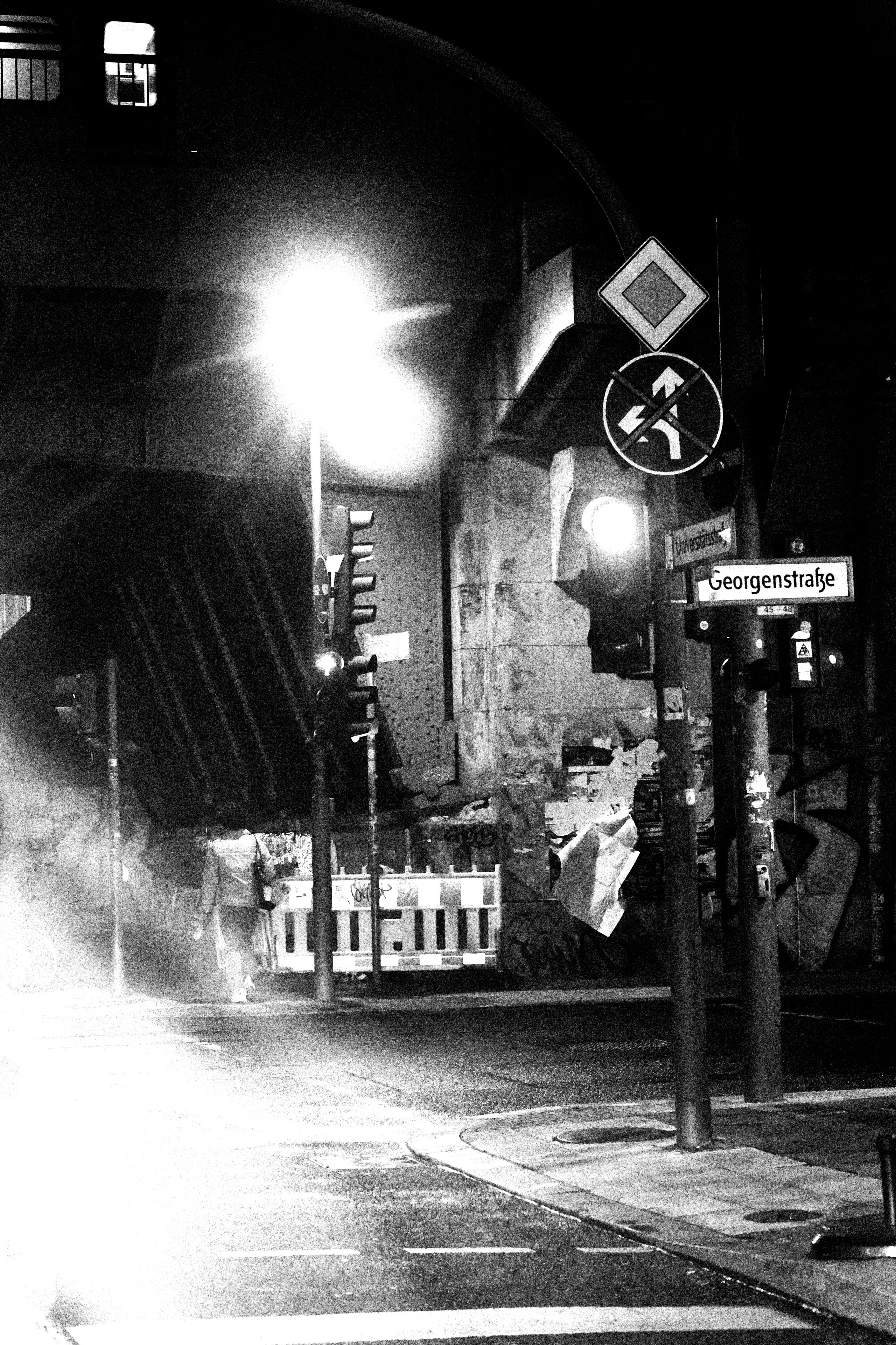 Berliner Mischung (Schwarz-Weiß). BNW Around Photography