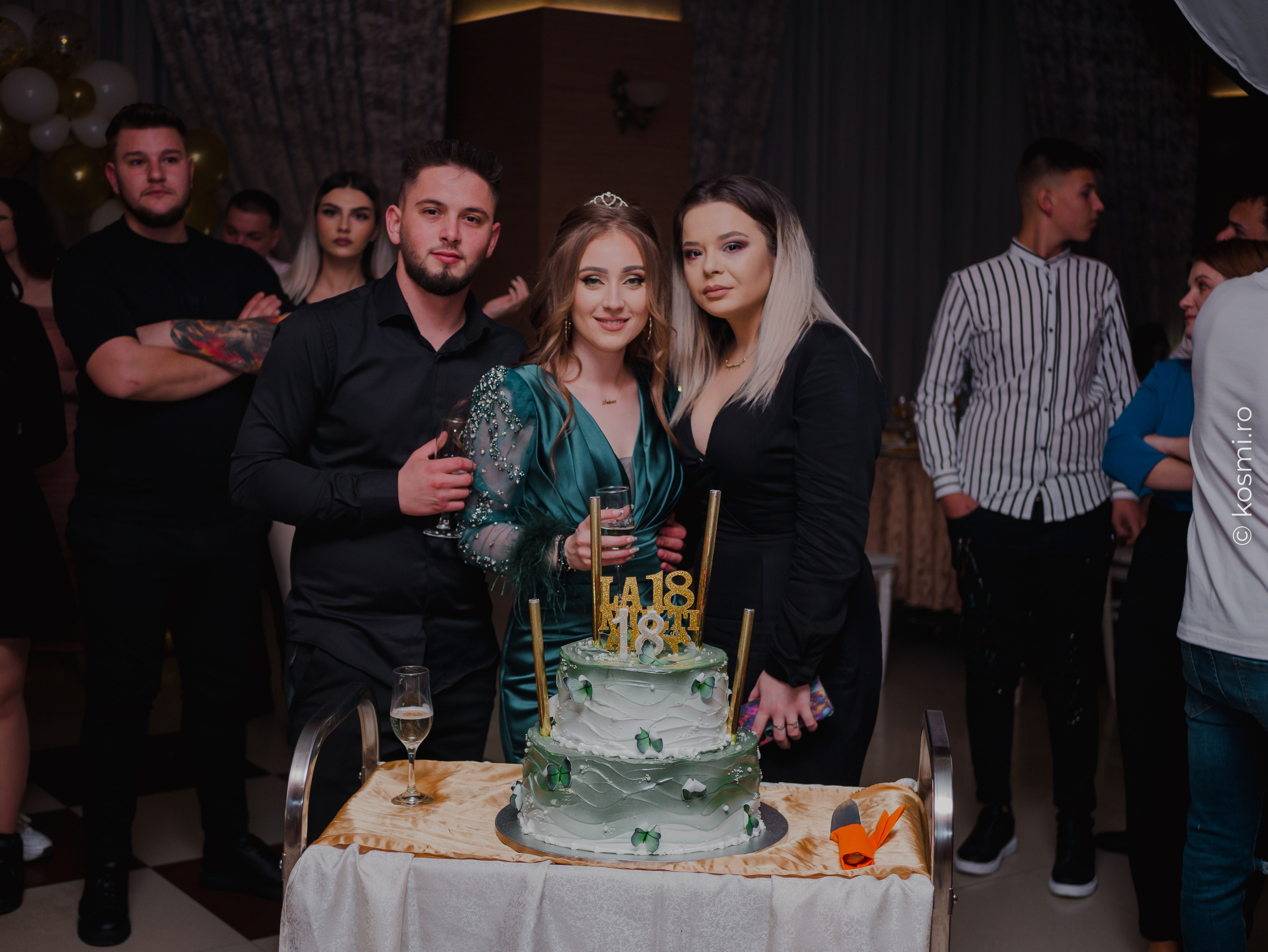 Majorat Andreea. Kosmi