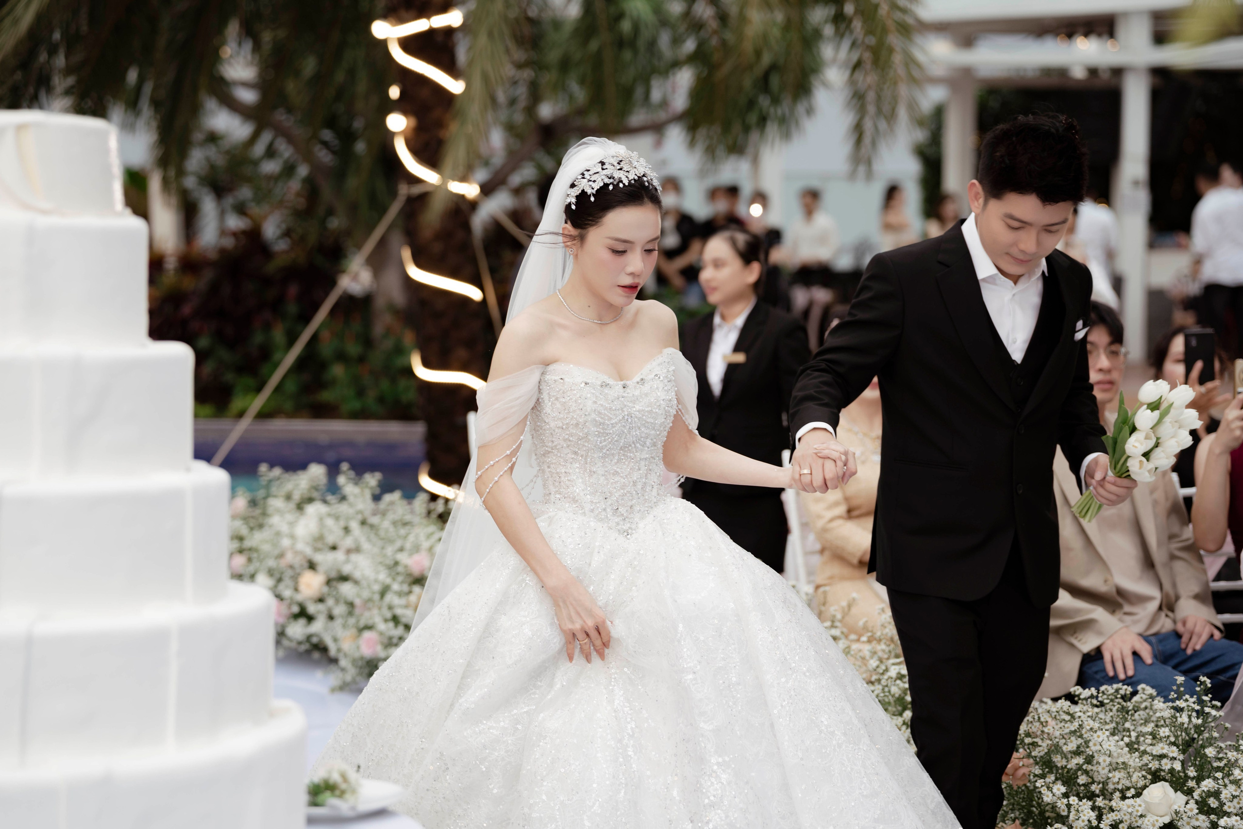 KYWU & NHI. WEDDING PHOTOGRAPHER IN VIETNAM