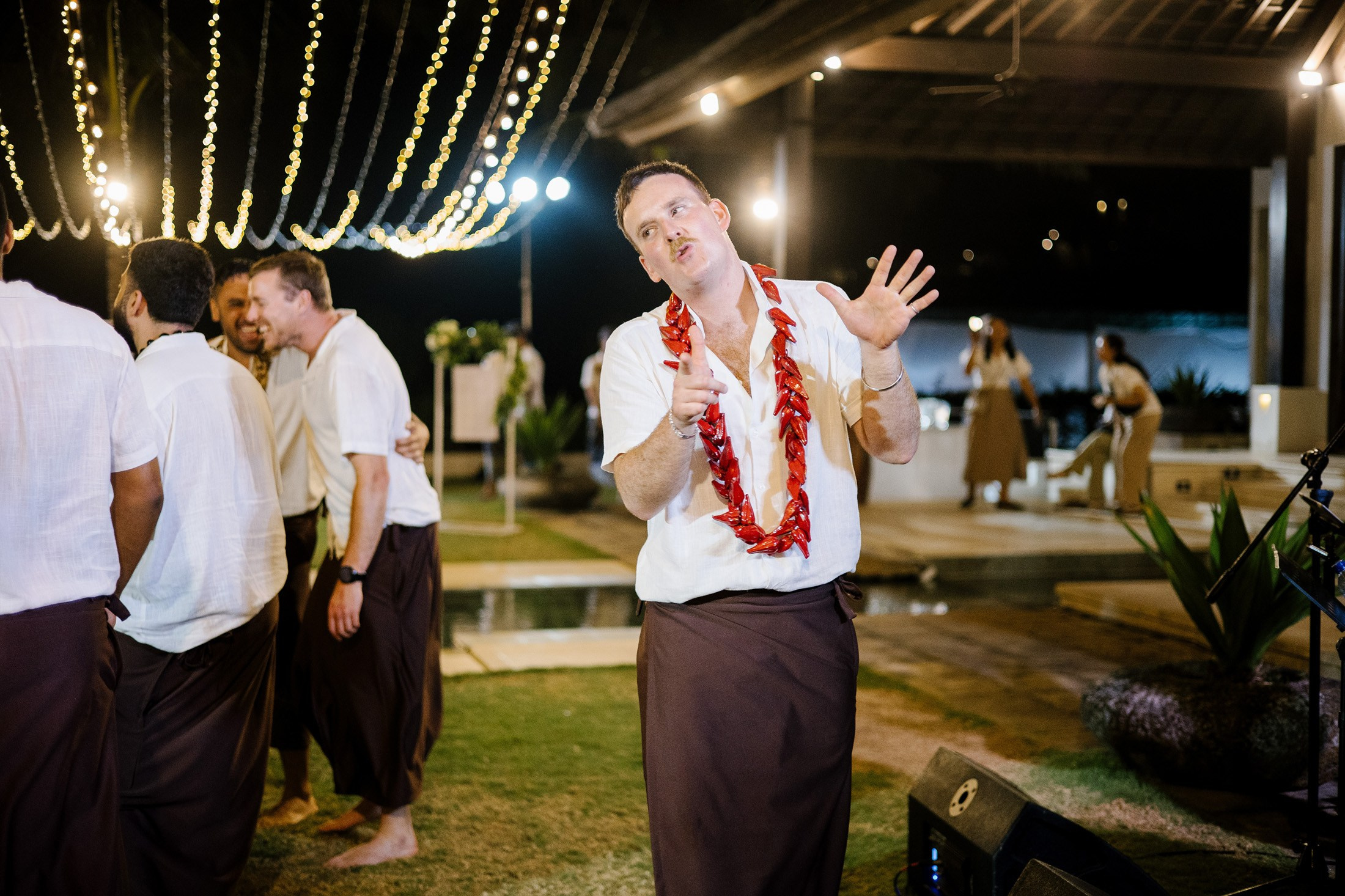 Big funny wedding with guests in paradise Bali island. Get.it.feel — Aesthetic Photography and Videography