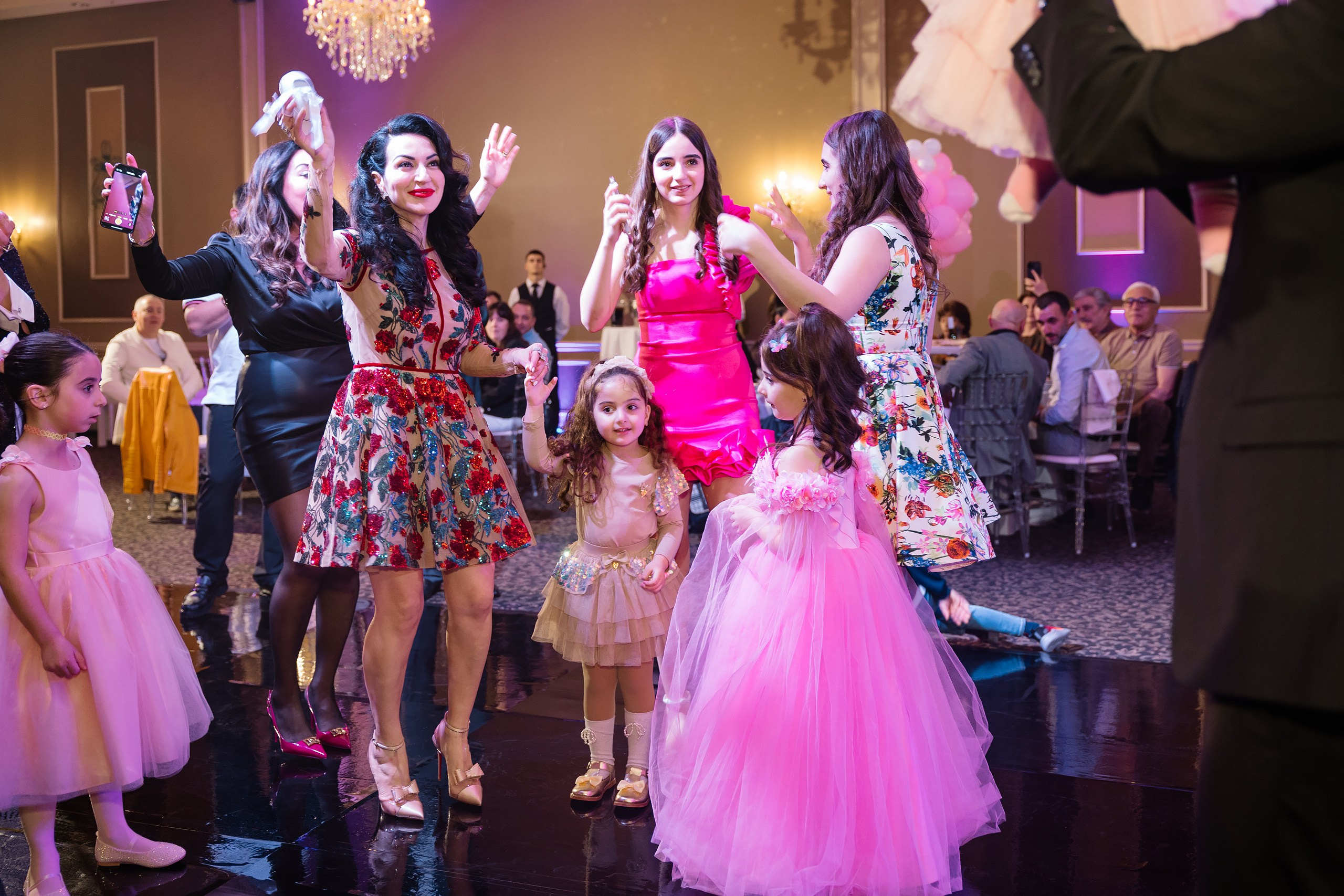 04.13.2025 First birthday. Wedding family event photographer in Chicago Nick Yushevich