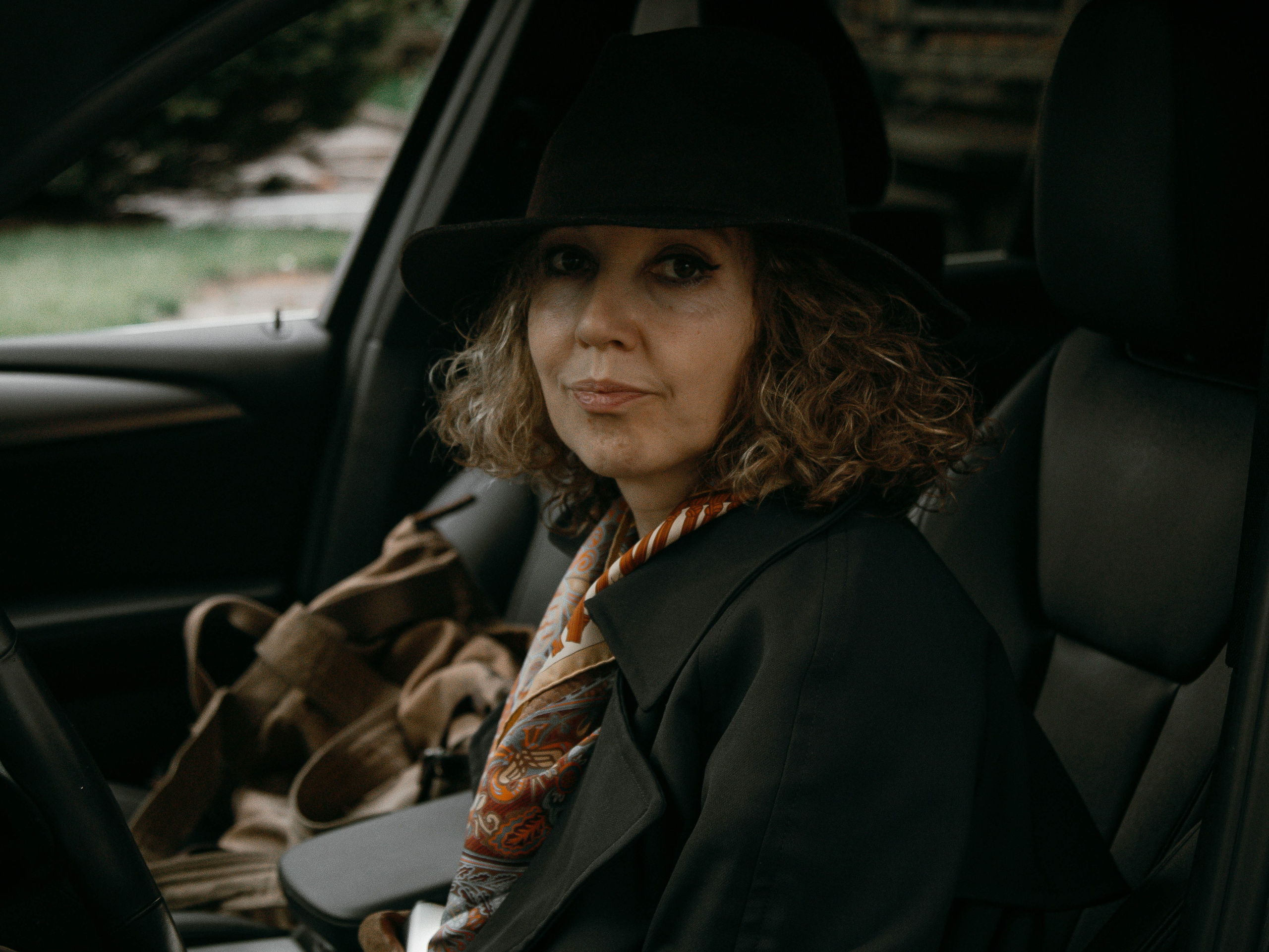 Women’s portraits. Toronto Portrait Photographer Lena Lac