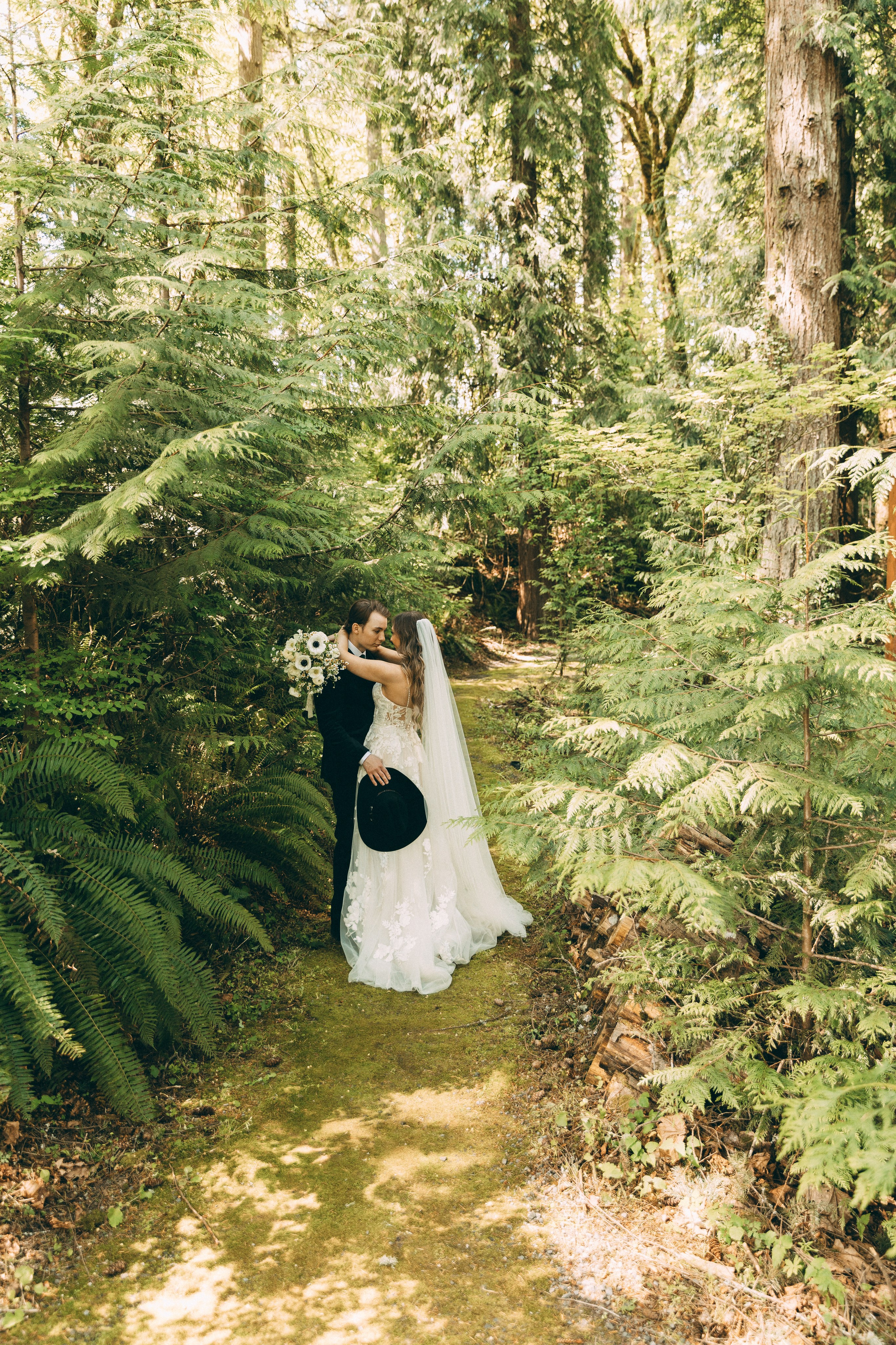 Wedding L&T. Family photographer in Vancouver WA Portland OR