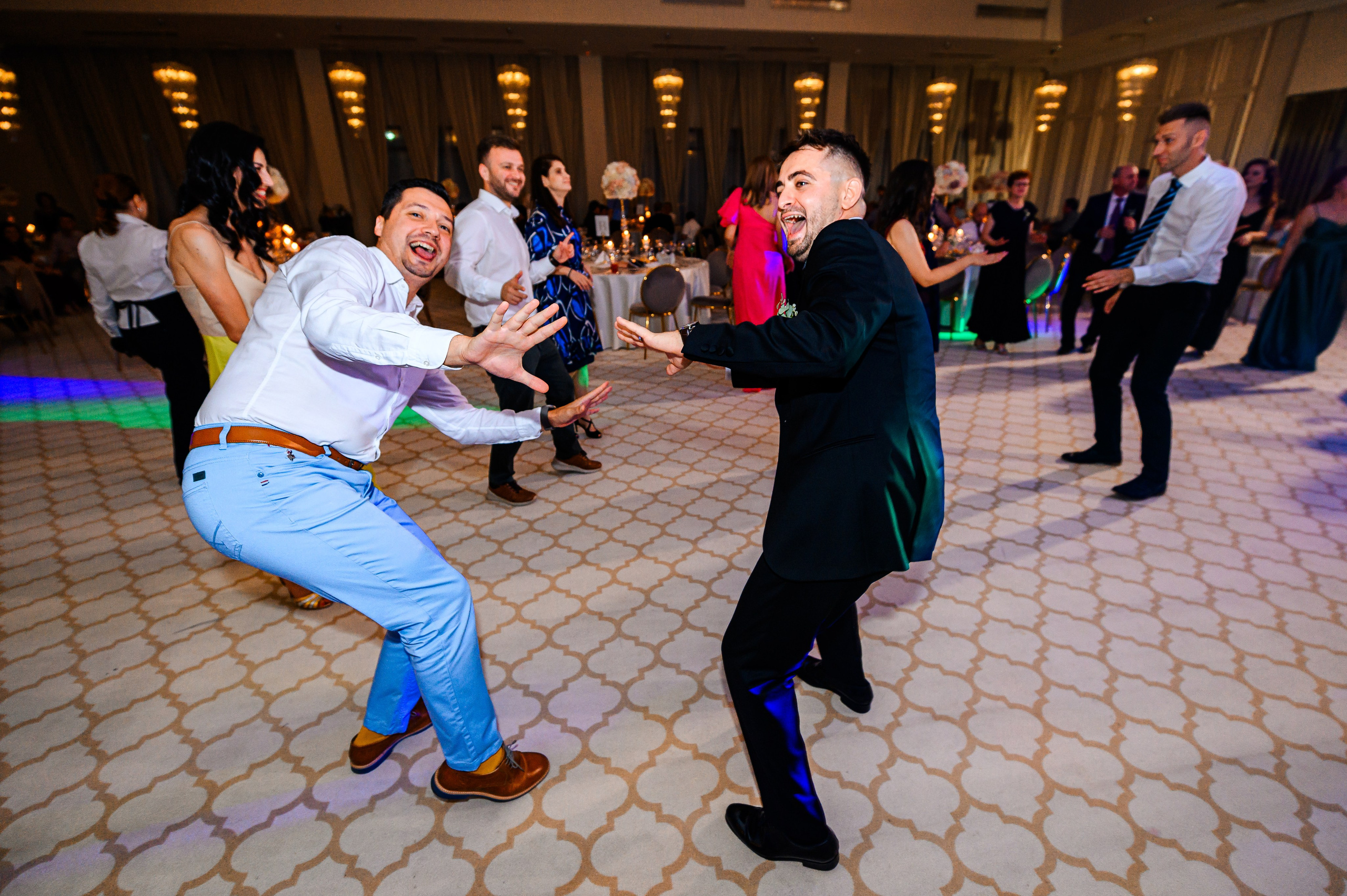 Madalina & Ovidiu. Mugurel Olteanu Fotograf